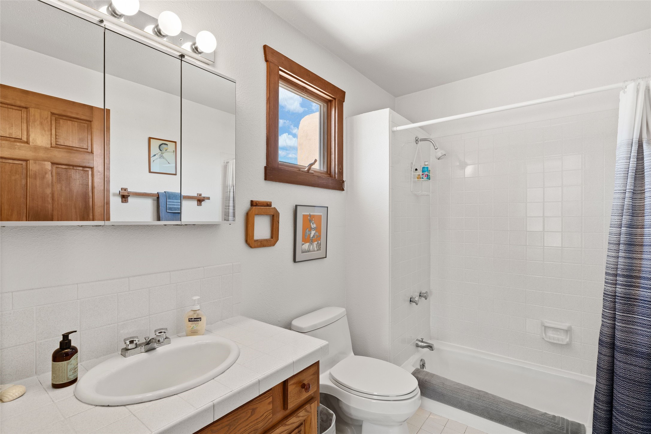409 E Coronado 2