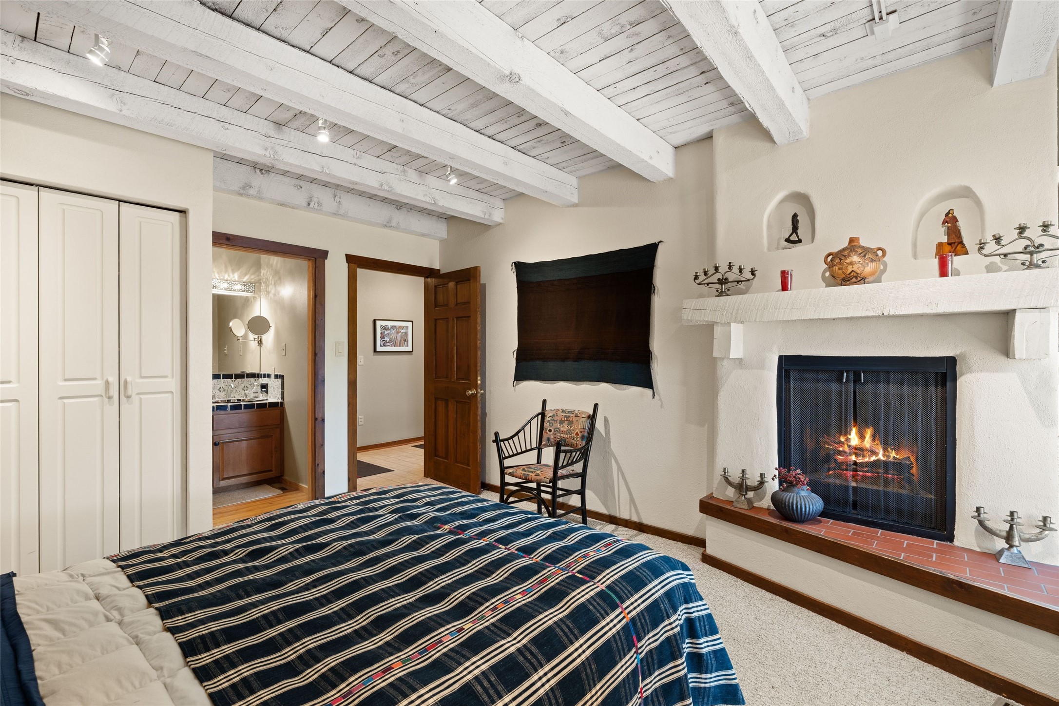 409 E Coronado 2