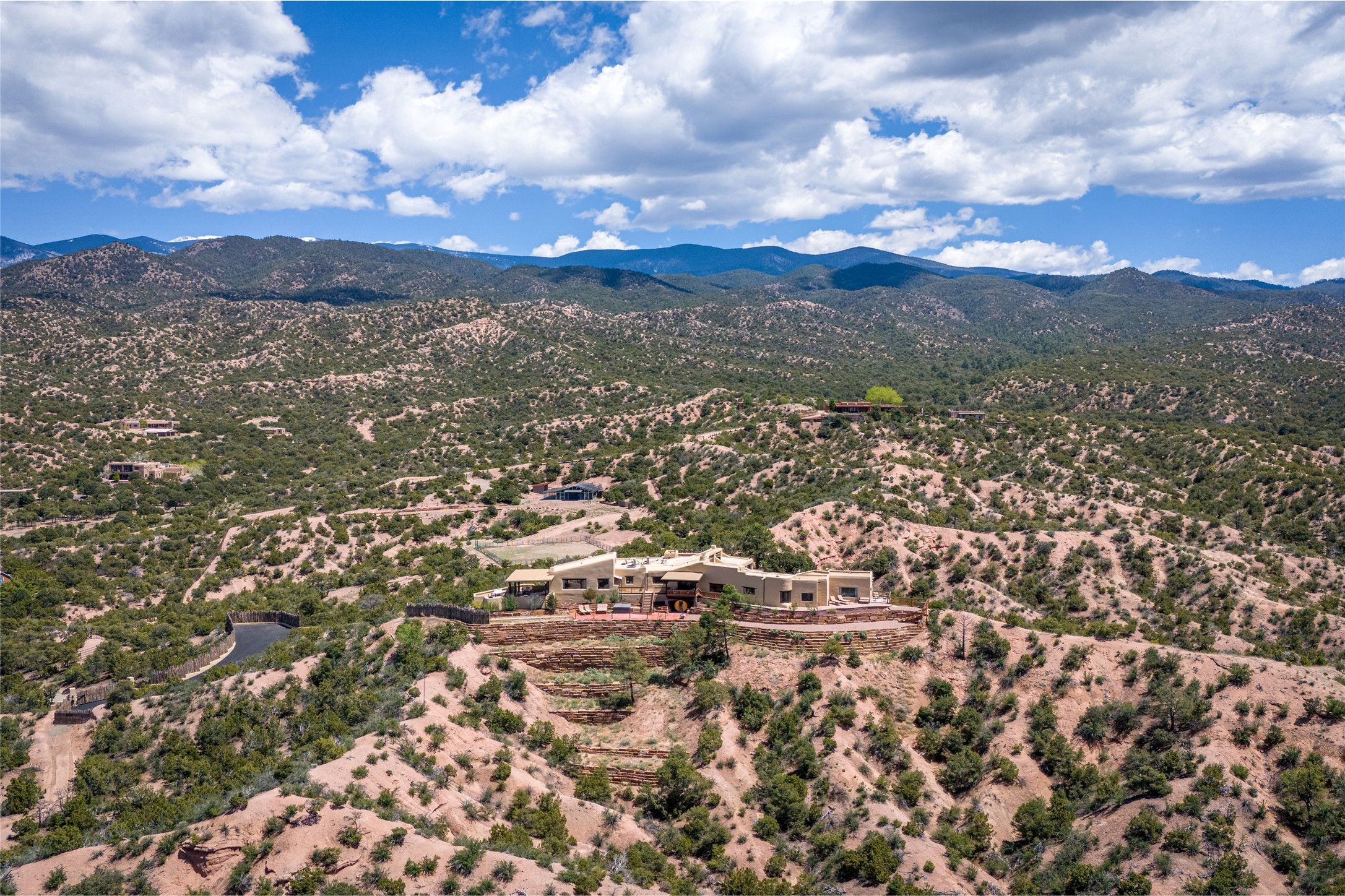 40B Camino De Milagro