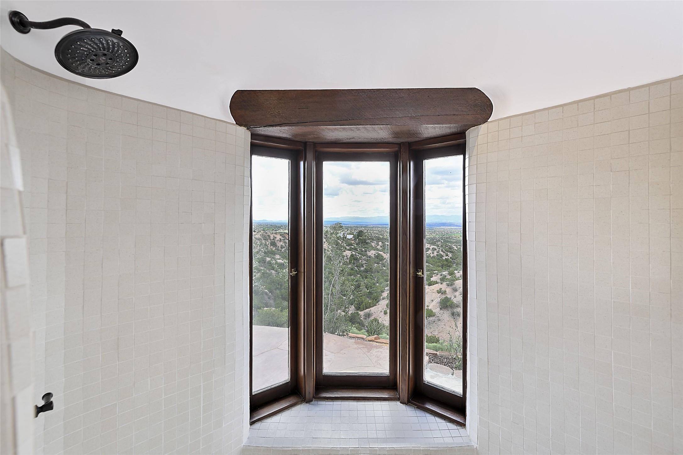 40B Camino De Milagro