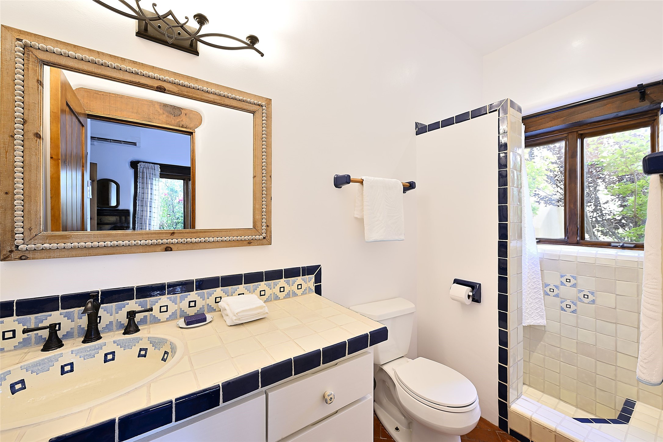 40B Camino De Milagro