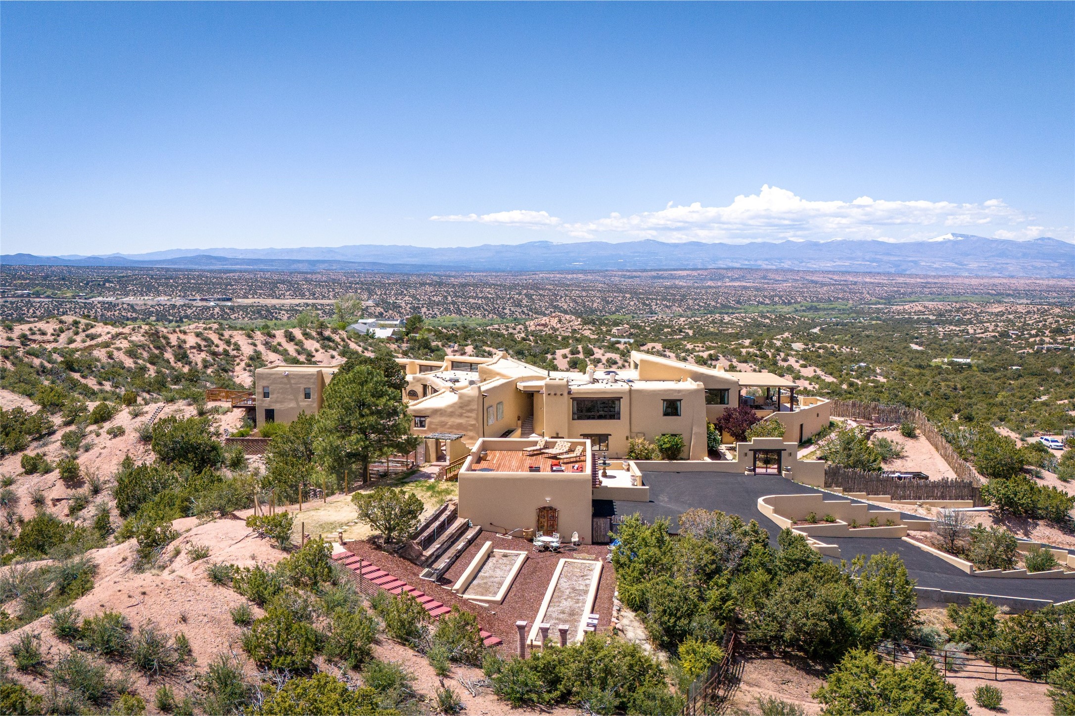 40B Camino De Milagro