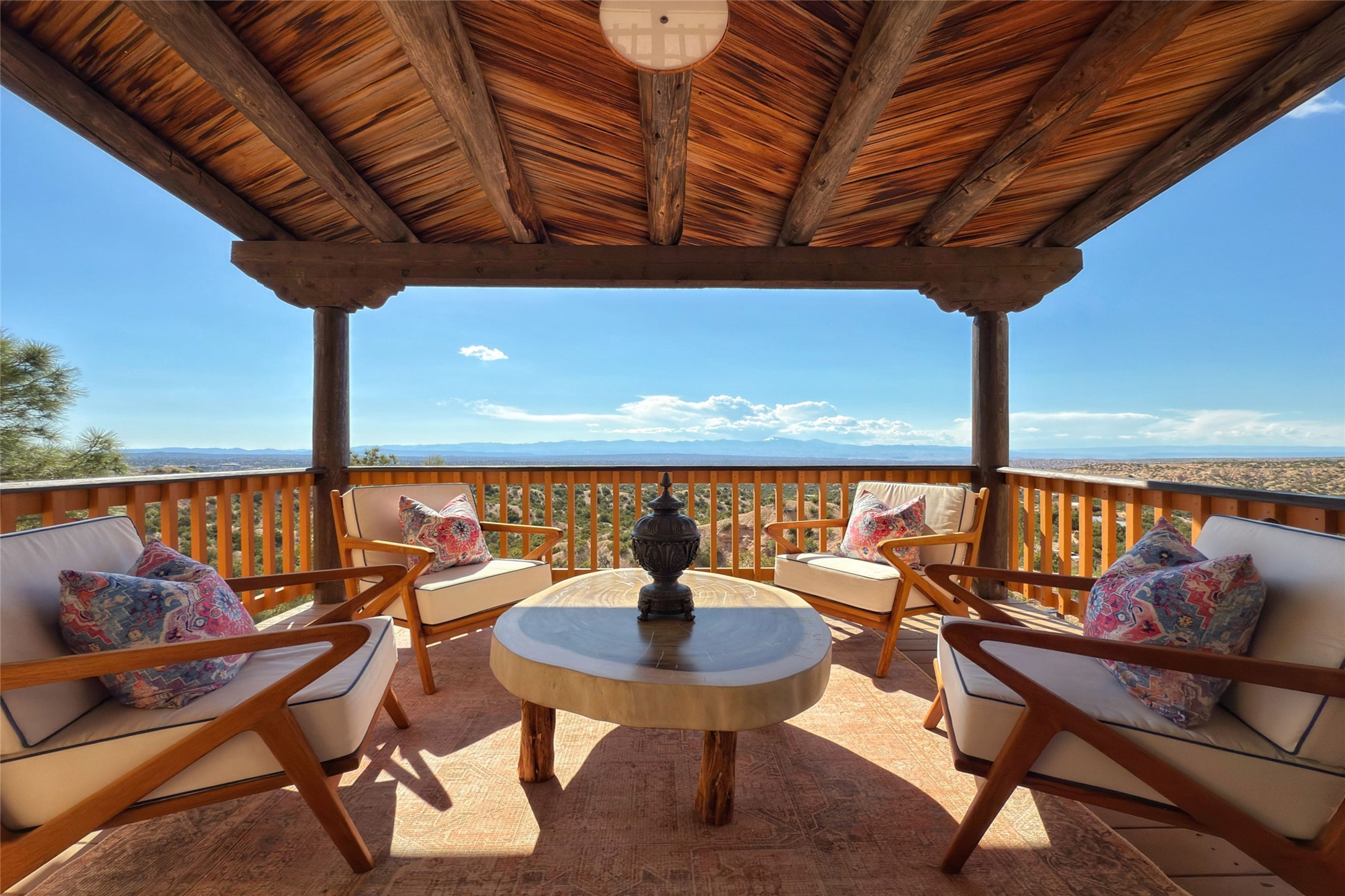 40B Camino De Milagro