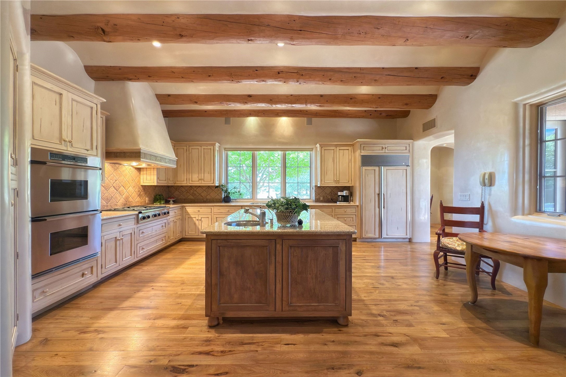 11 E Golden Eagle Road