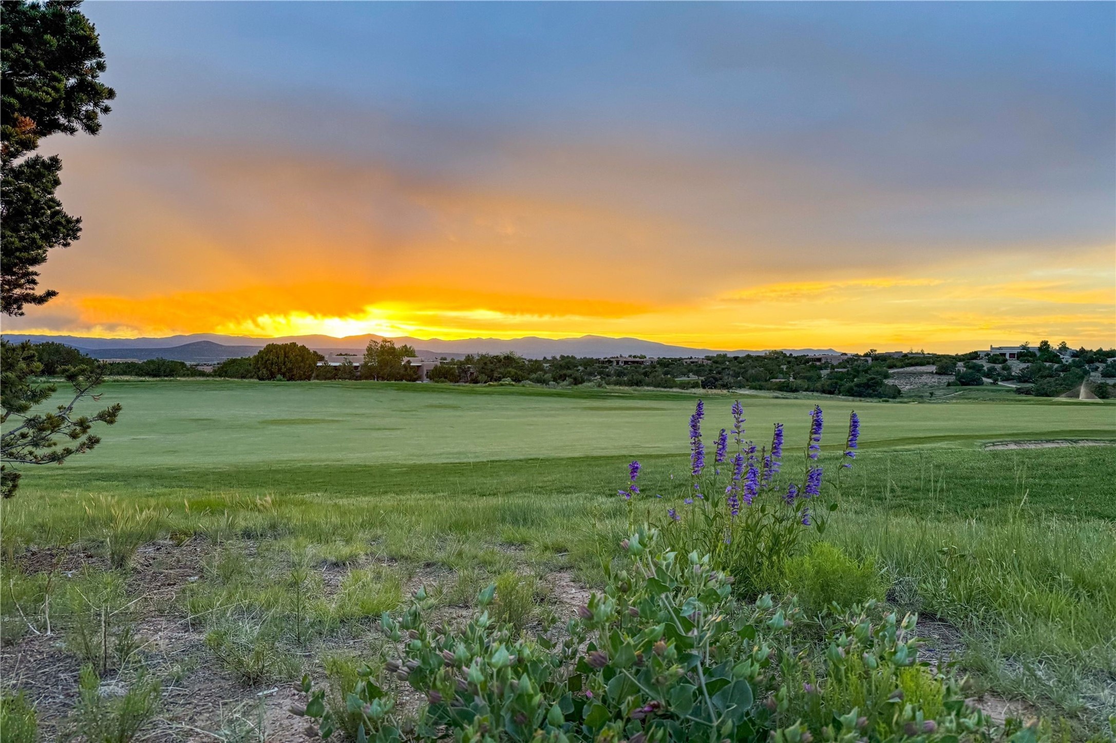 11 E Golden Eagle Road