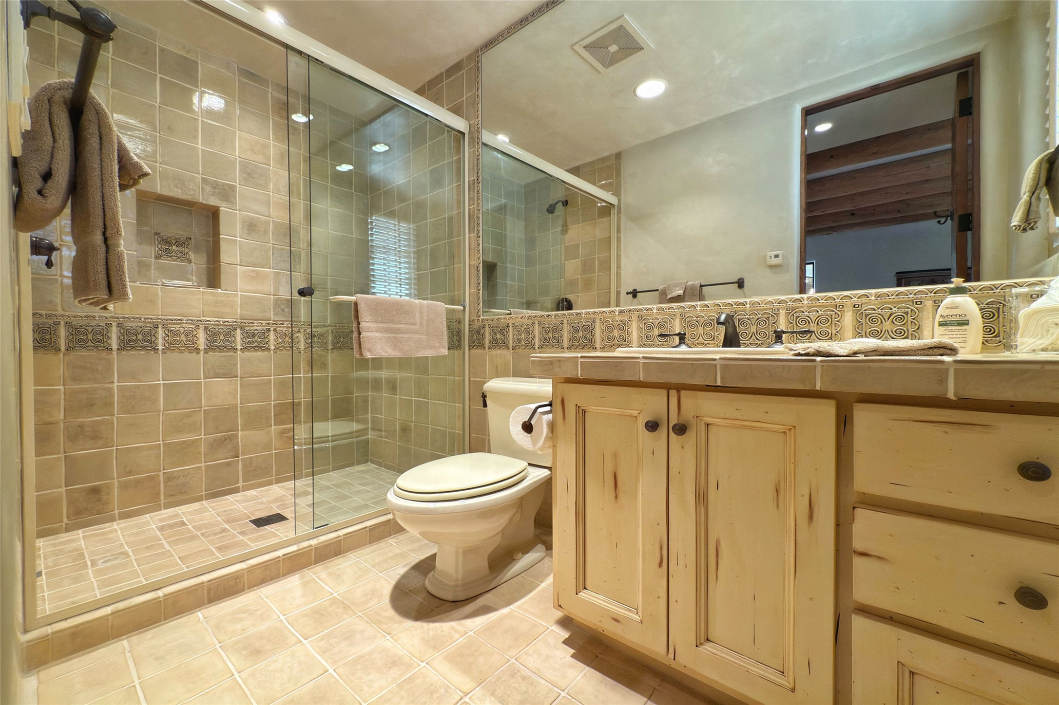 11 E Golden Eagle Road