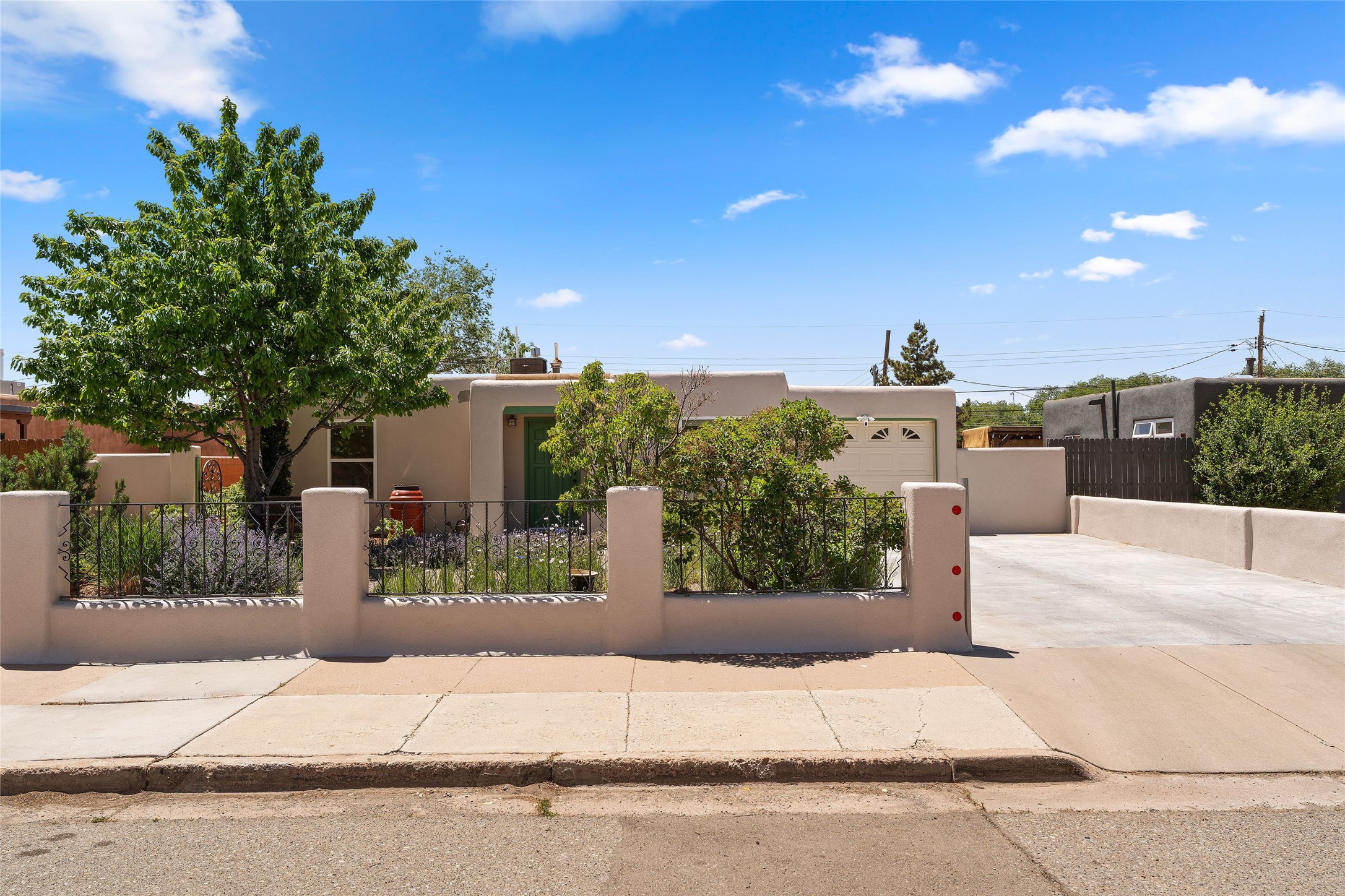 1208 Declovina Street