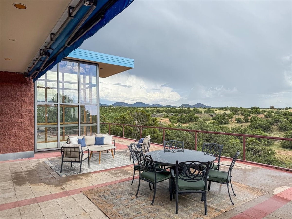 32 Hondo Ridge Road