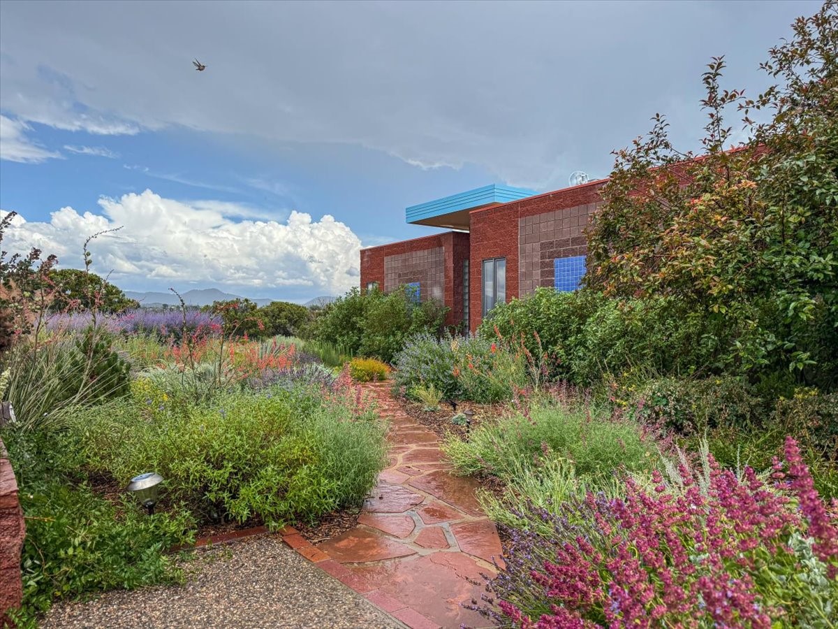 32 Hondo Ridge Road