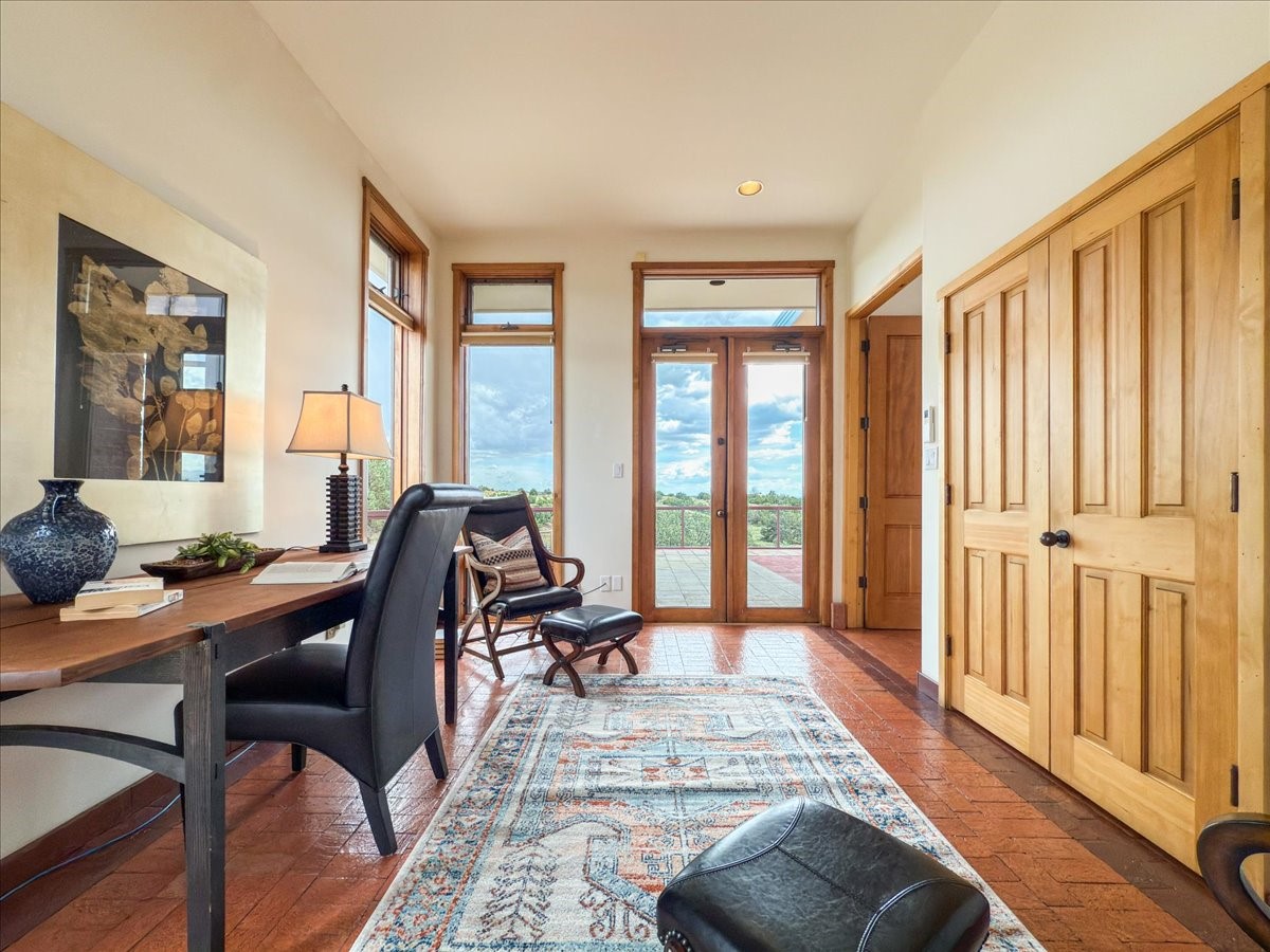 32 Hondo Ridge Road