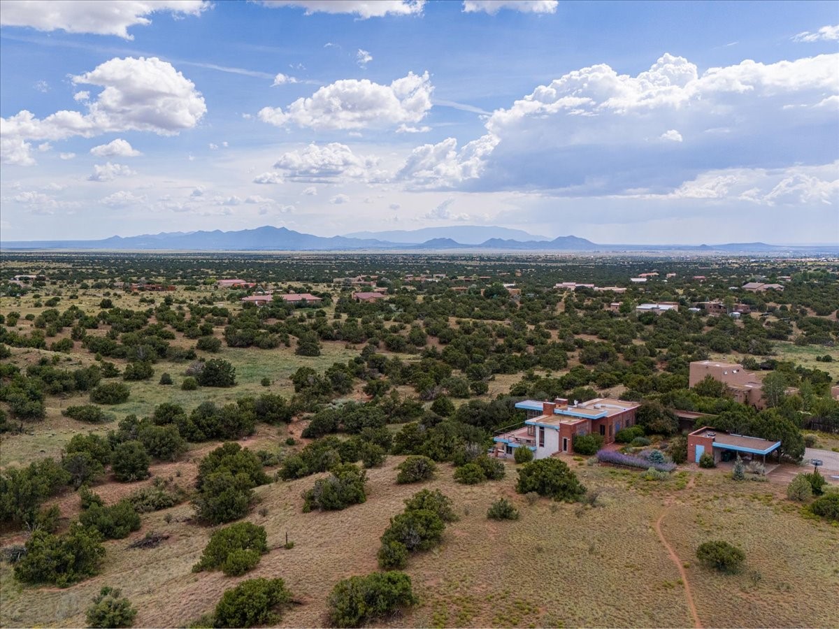 32 Hondo Ridge Road