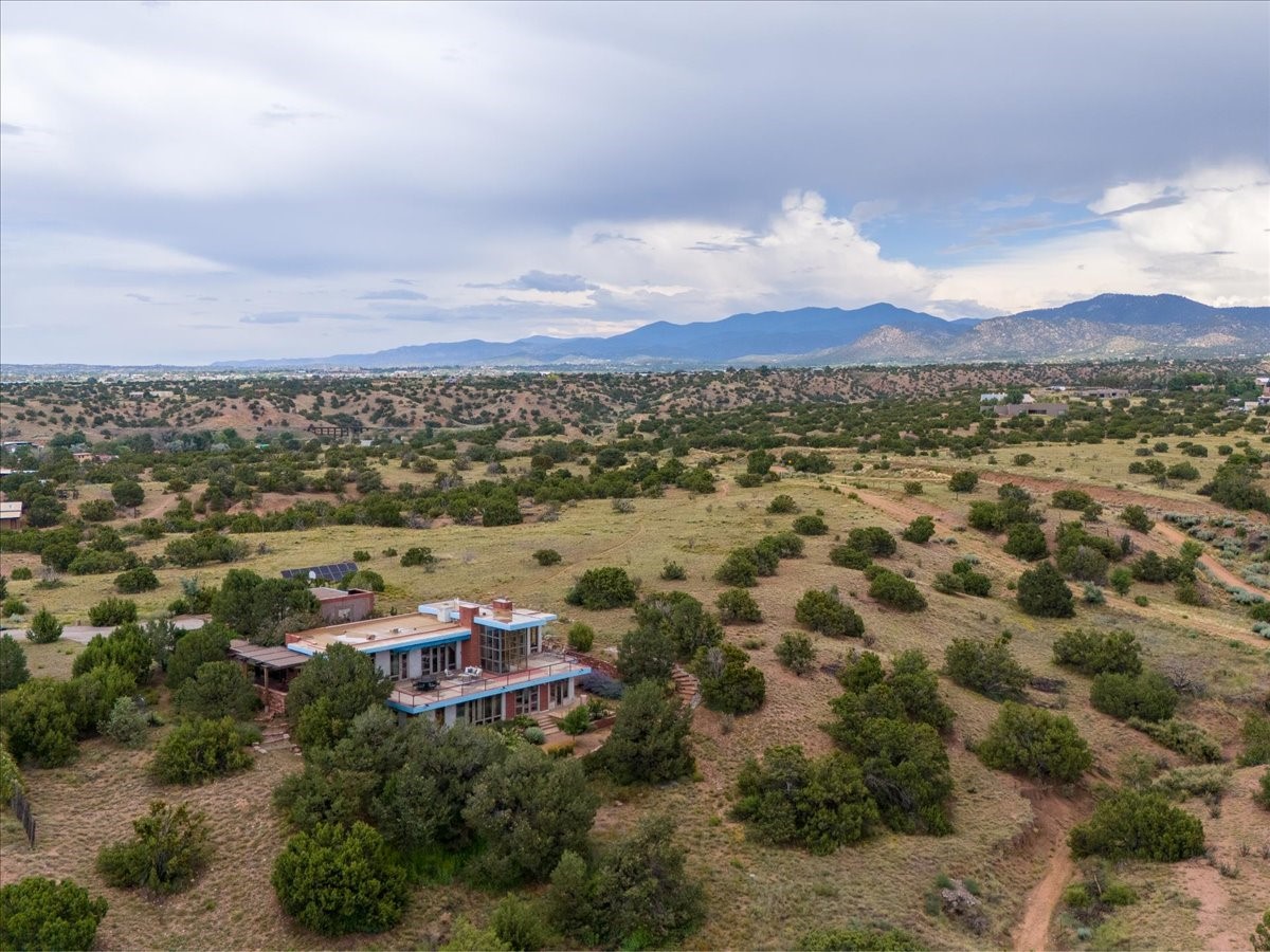 32 Hondo Ridge Road