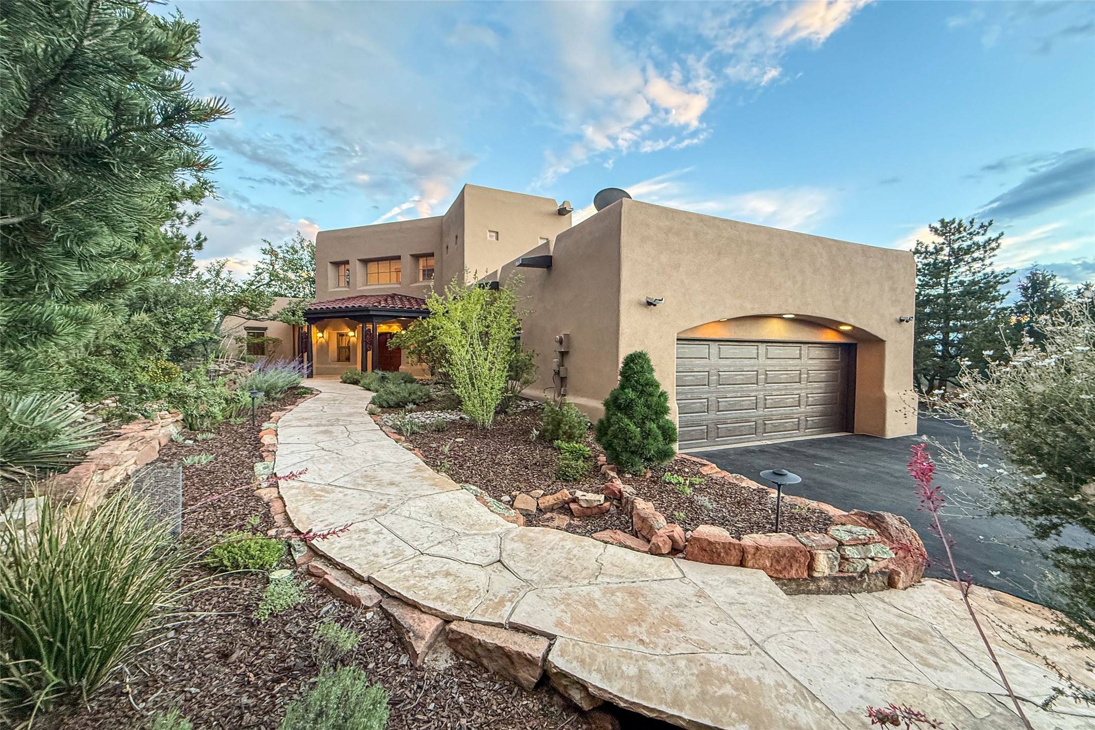 1097 Mansion Ridge Road