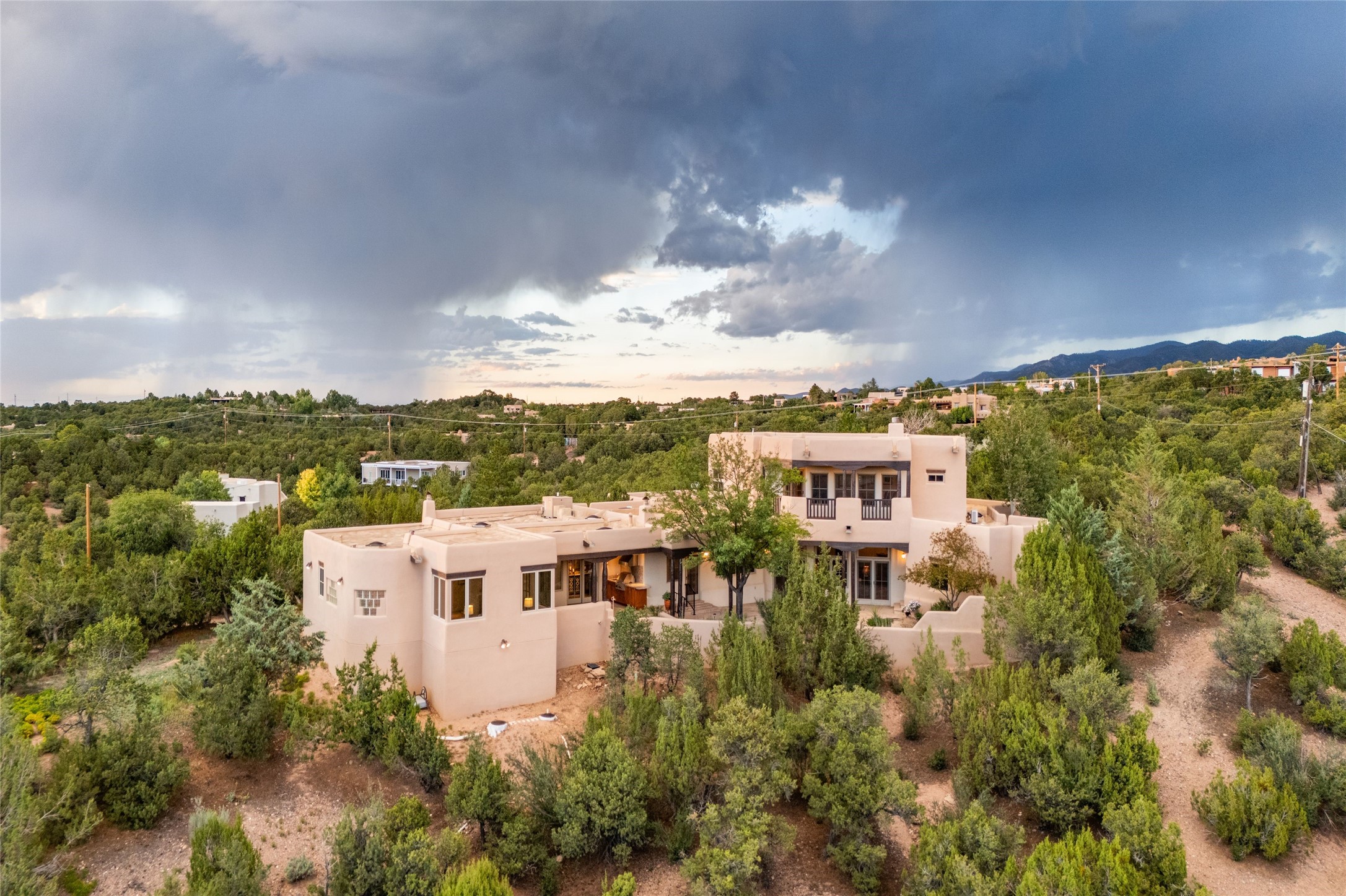 1097 Mansion Ridge Road