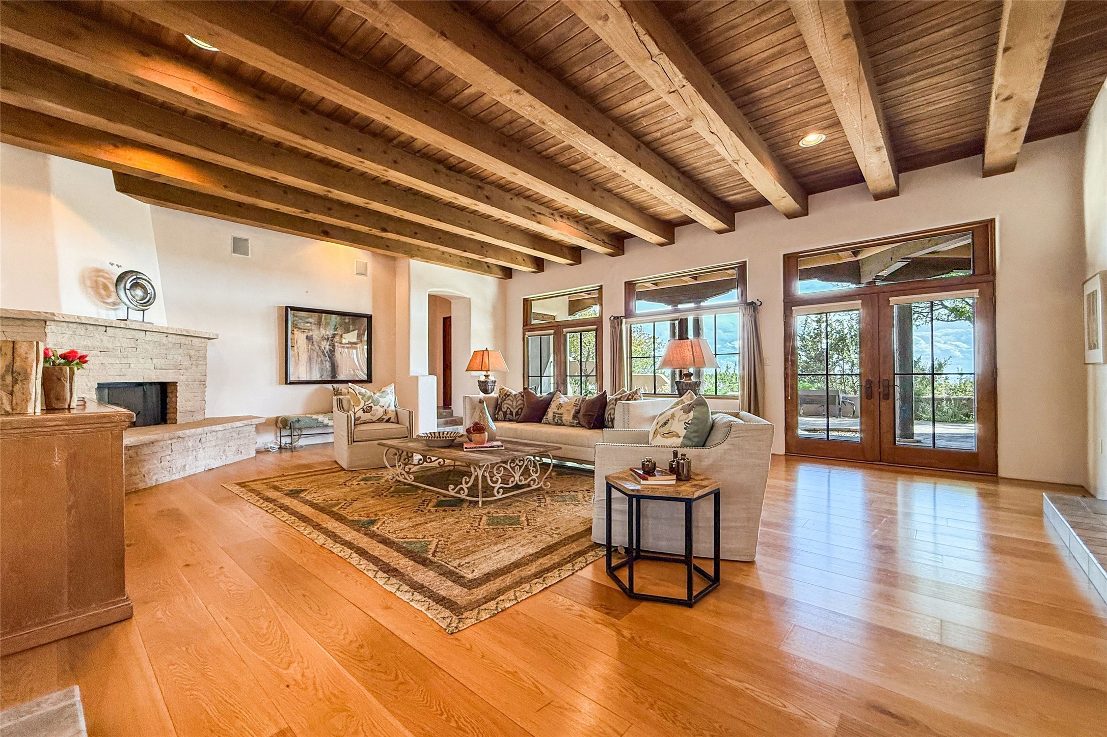 1097 Mansion Ridge Road