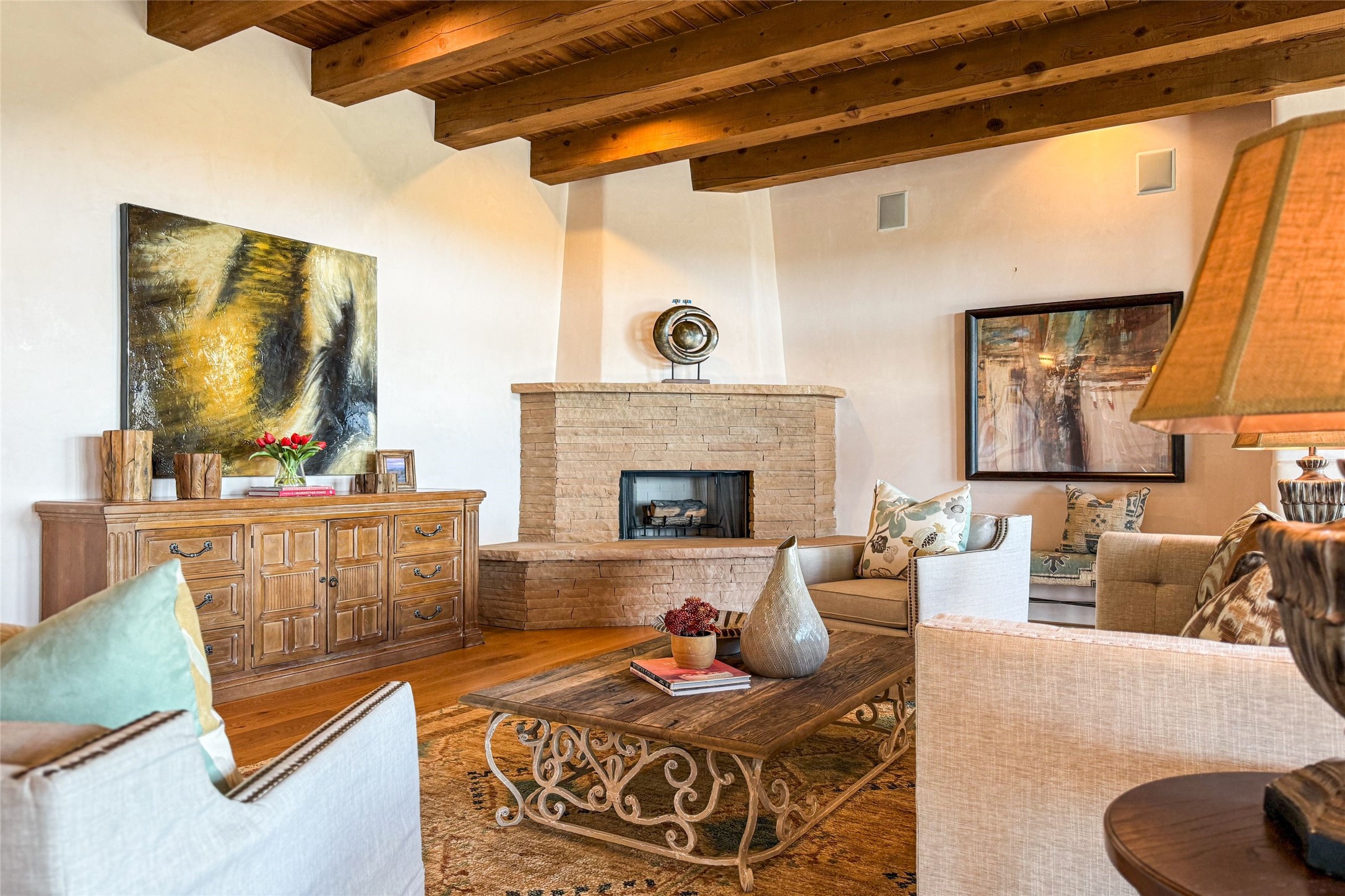 1097 Mansion Ridge Road