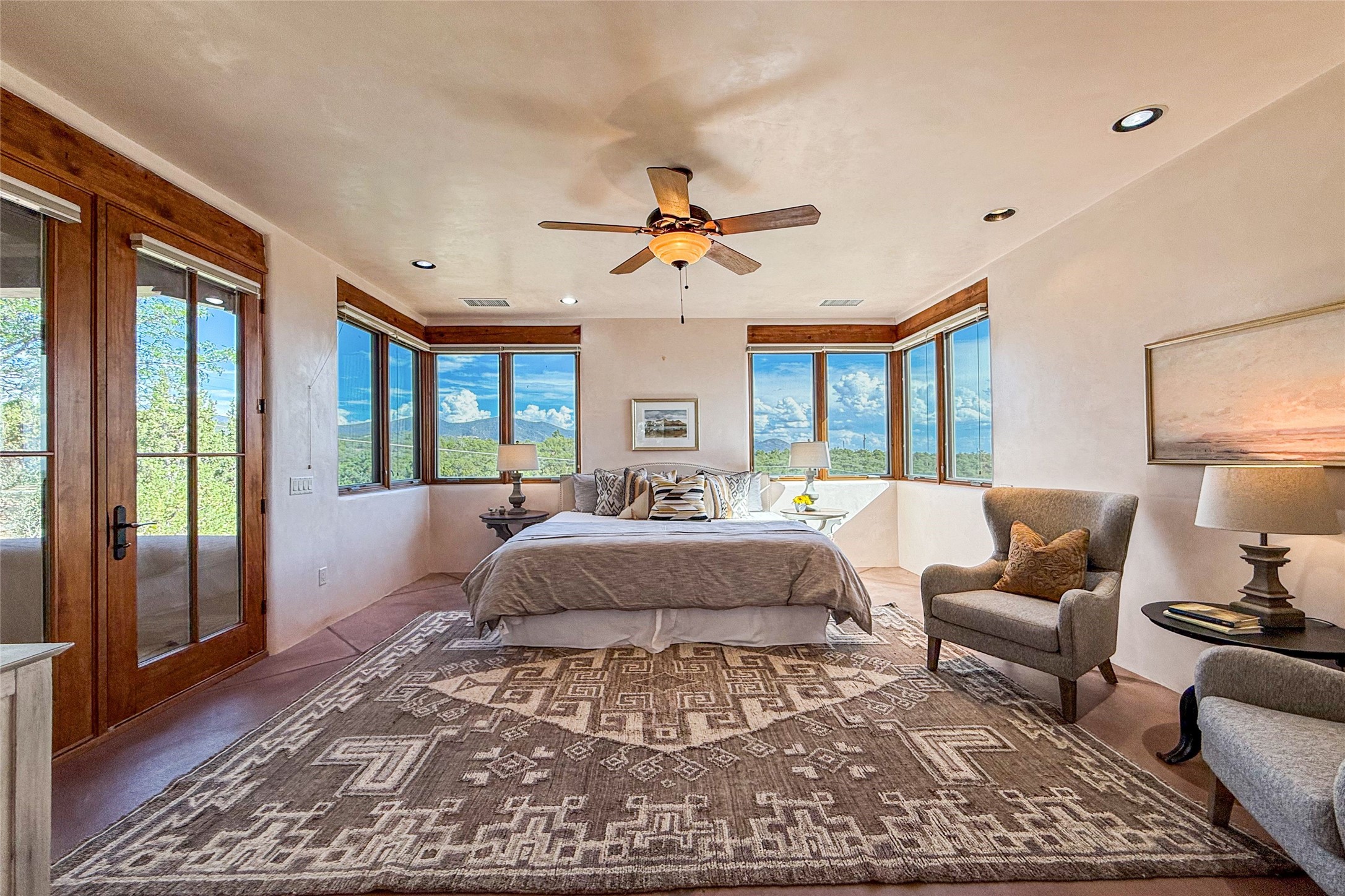 1097 Mansion Ridge Road