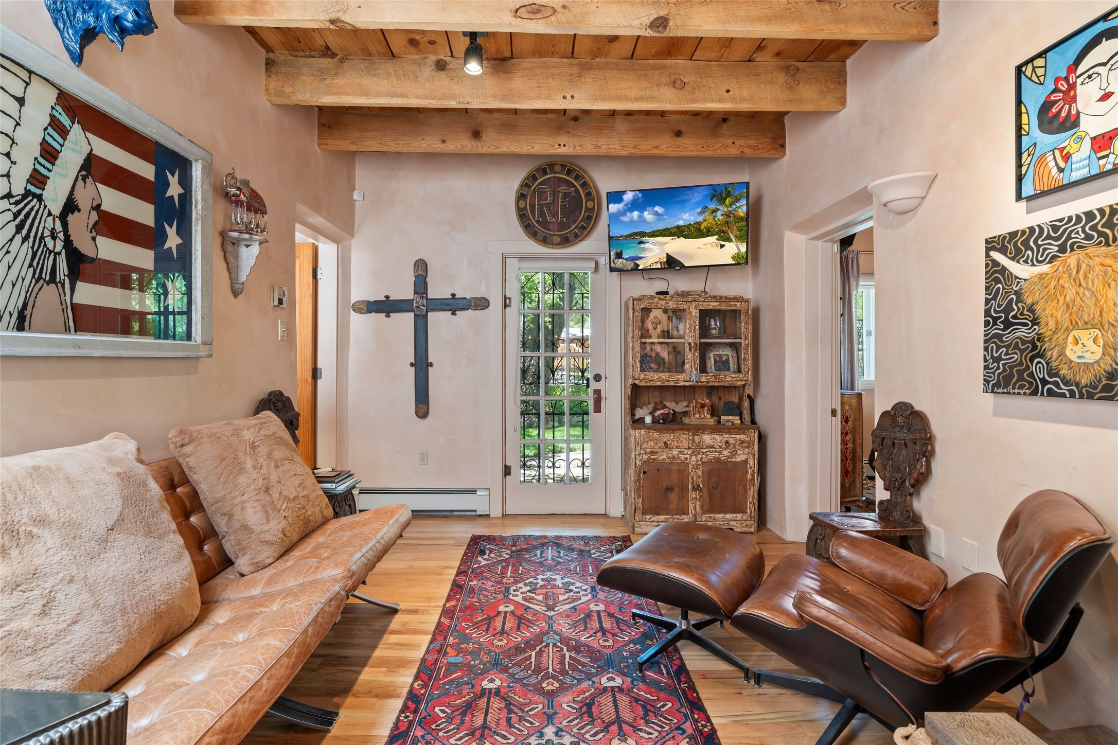 925 Acequia Madre