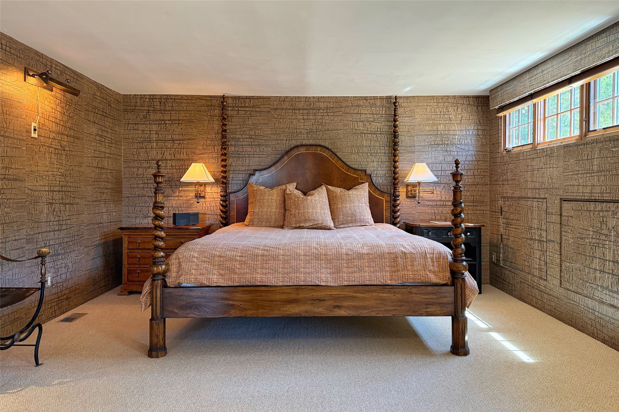 517 Paseo De Peralta