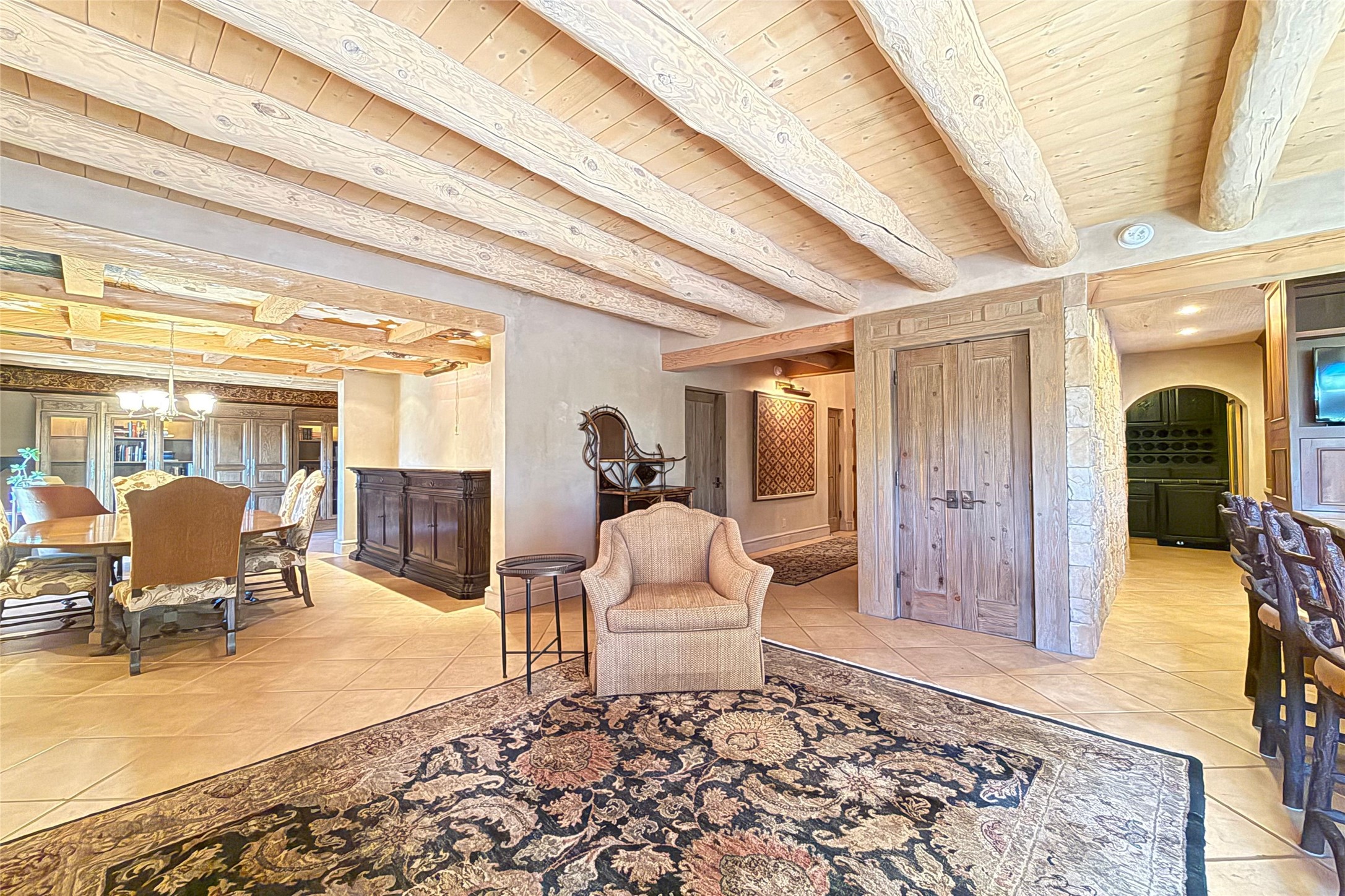 517 Paseo De Peralta