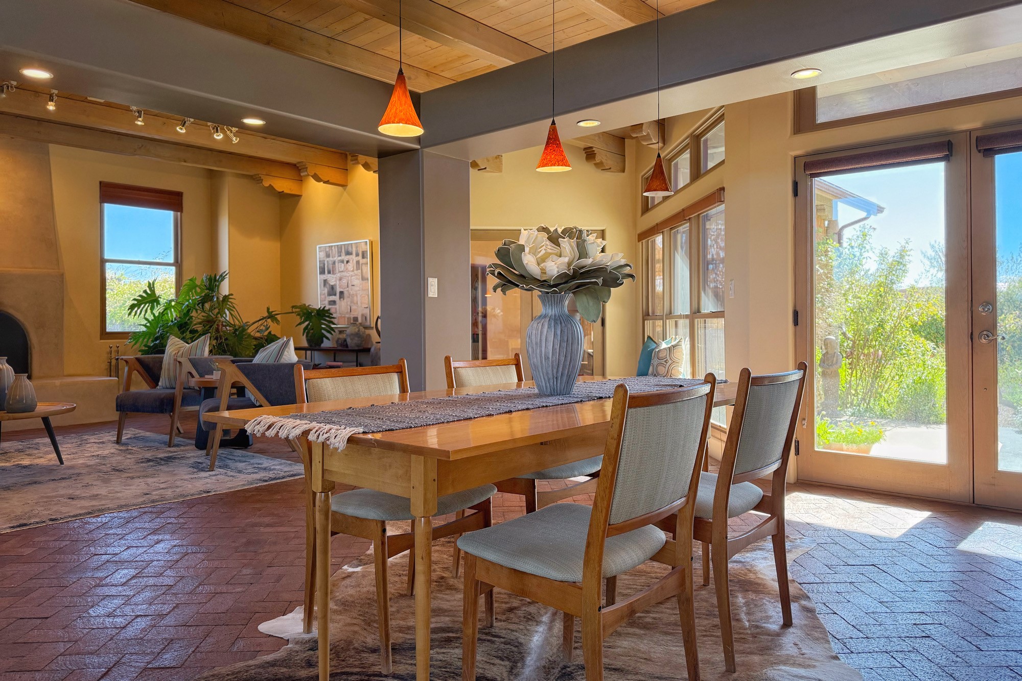 11 N Rancho De Bosque