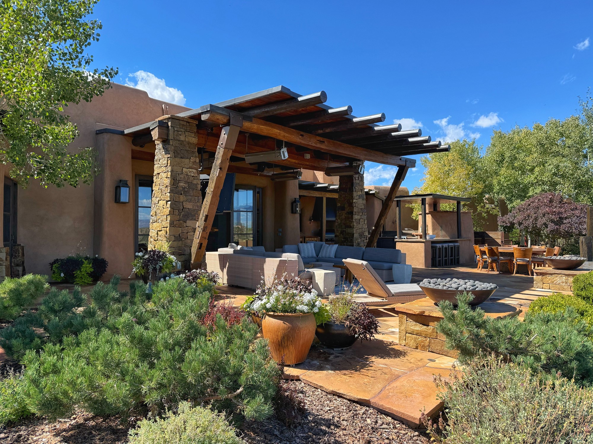 77 Headquarters Trail