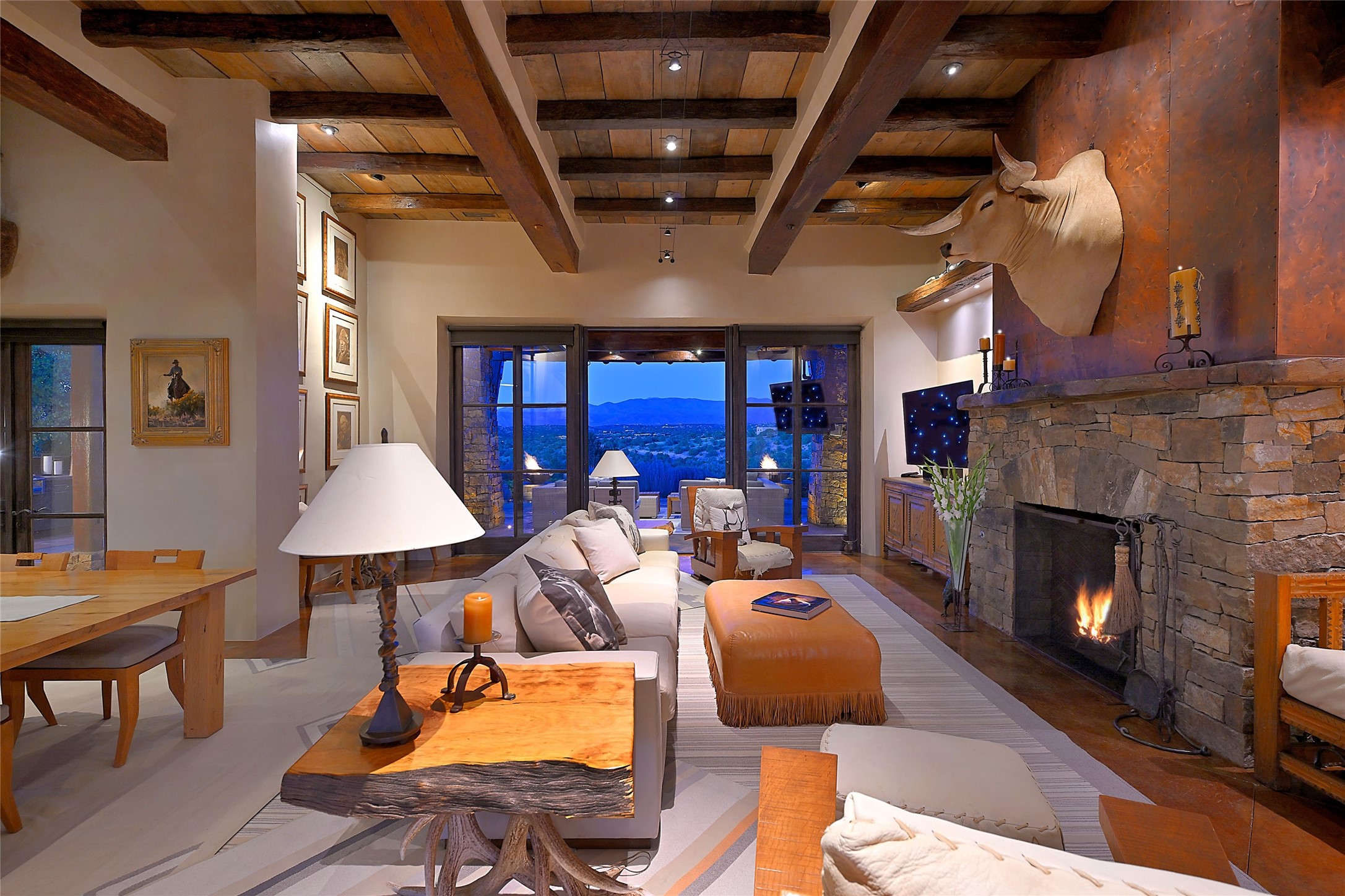 77 Headquarters Trail