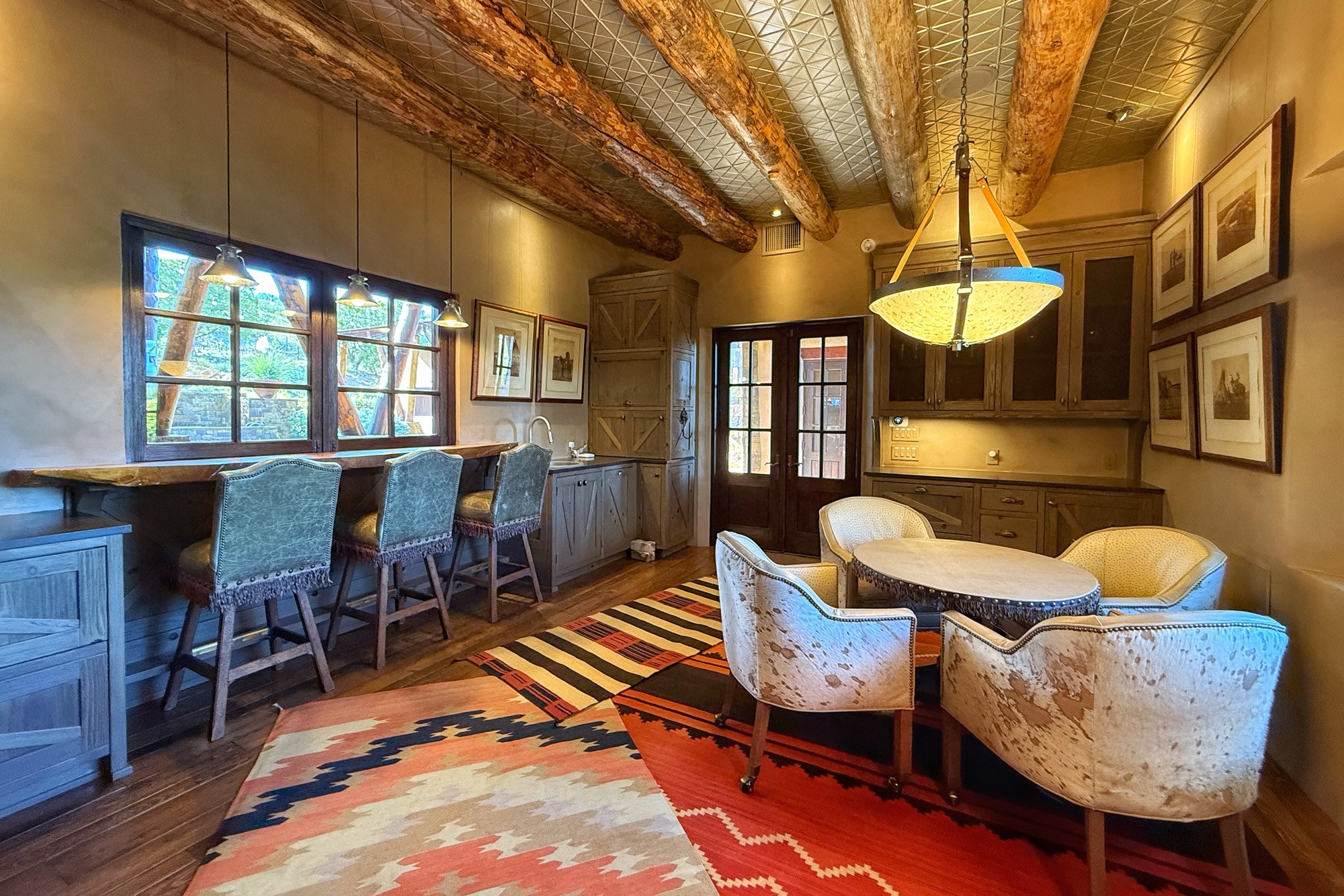 77 Headquarters Trail