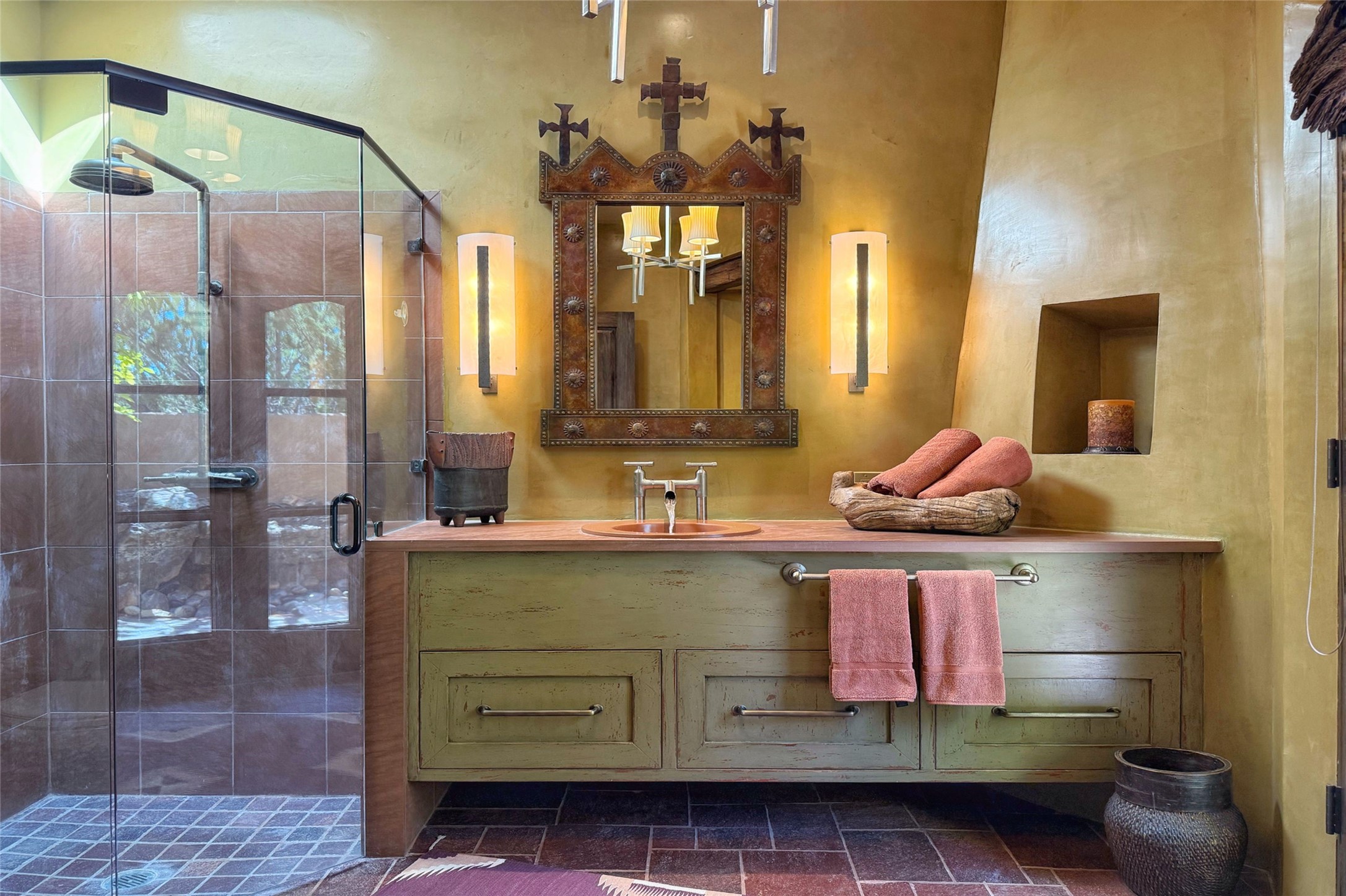 77 Headquarters Trail