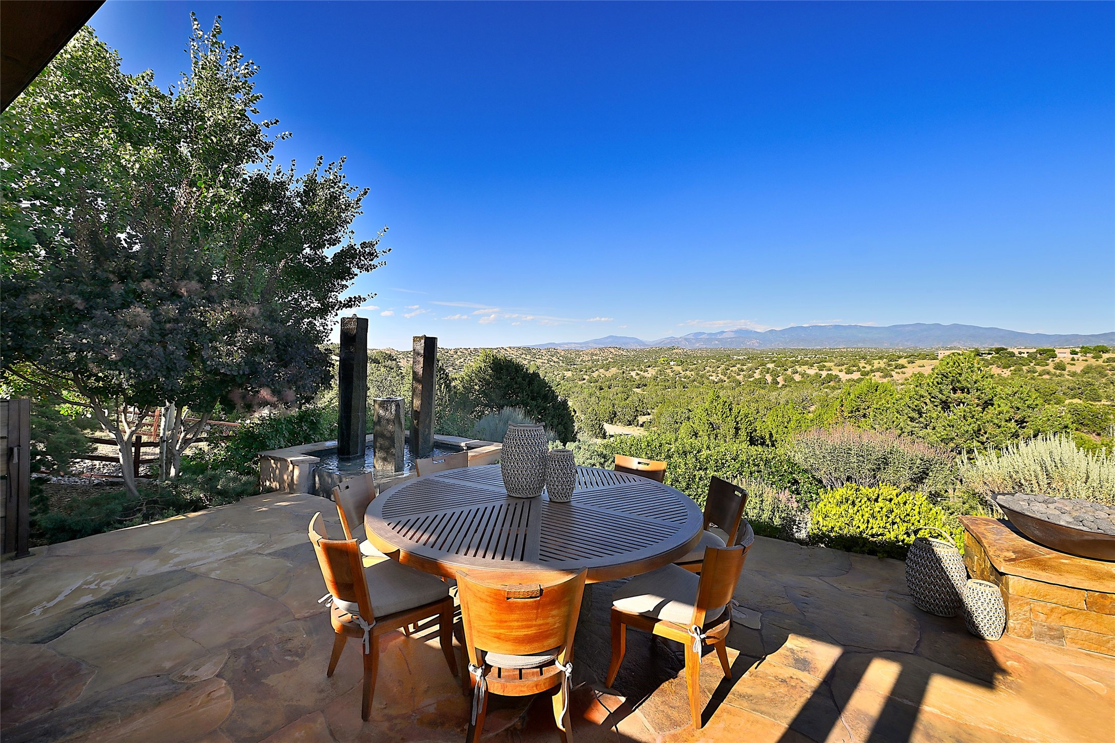 77 Headquarters Trail