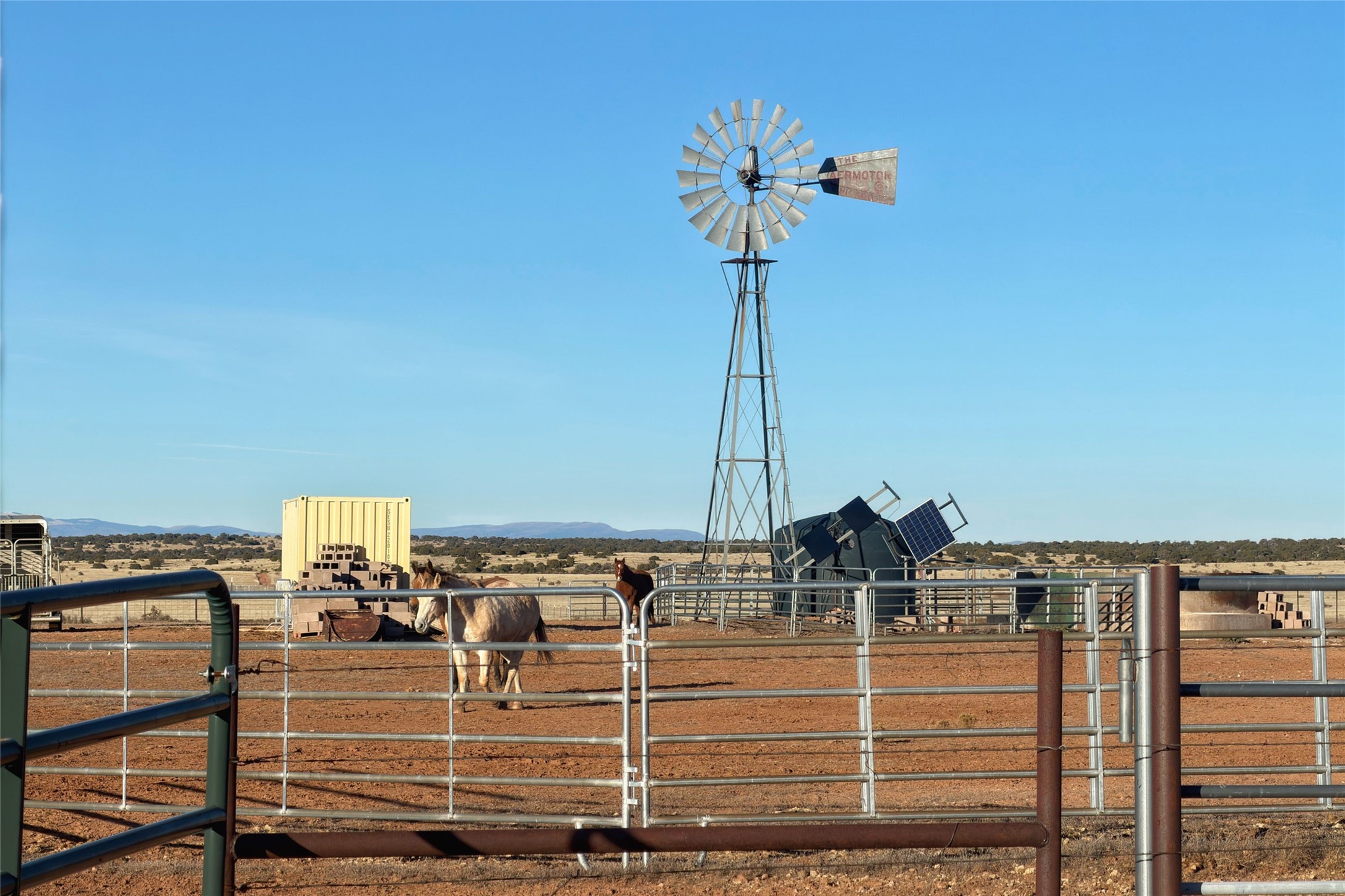 26262 US Highway 285