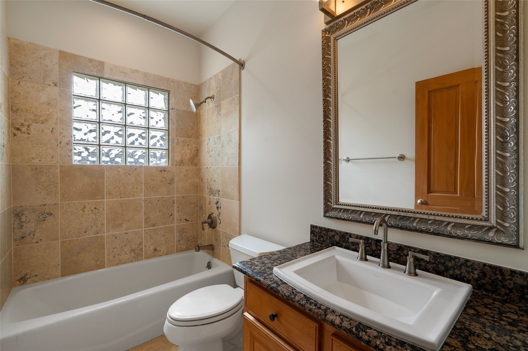 16 Via Getruditas Loop