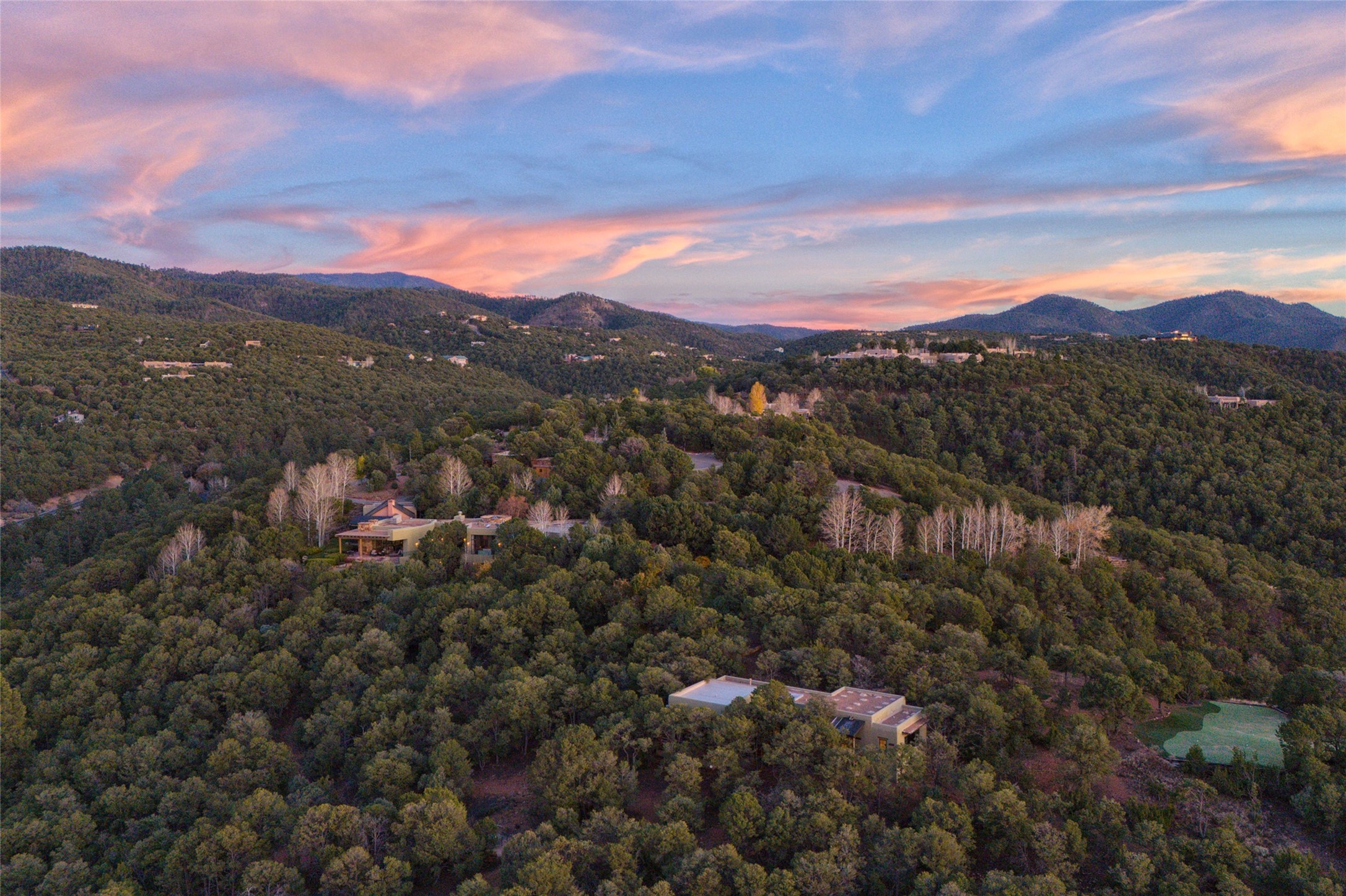 1424 & 1425 Old Sunset Trail