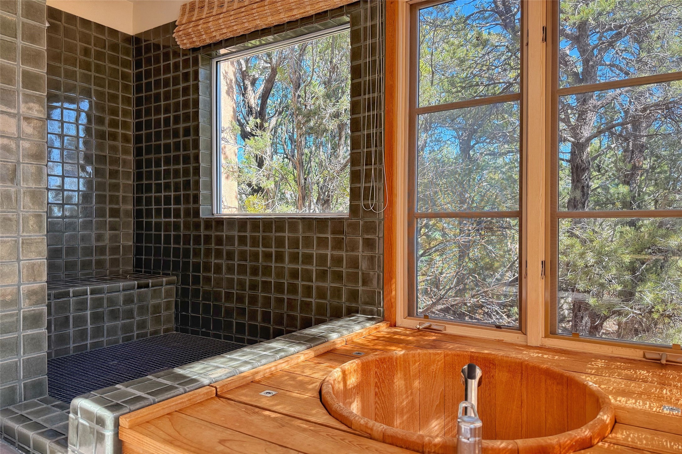 1424 & 1425 Old Sunset Trail