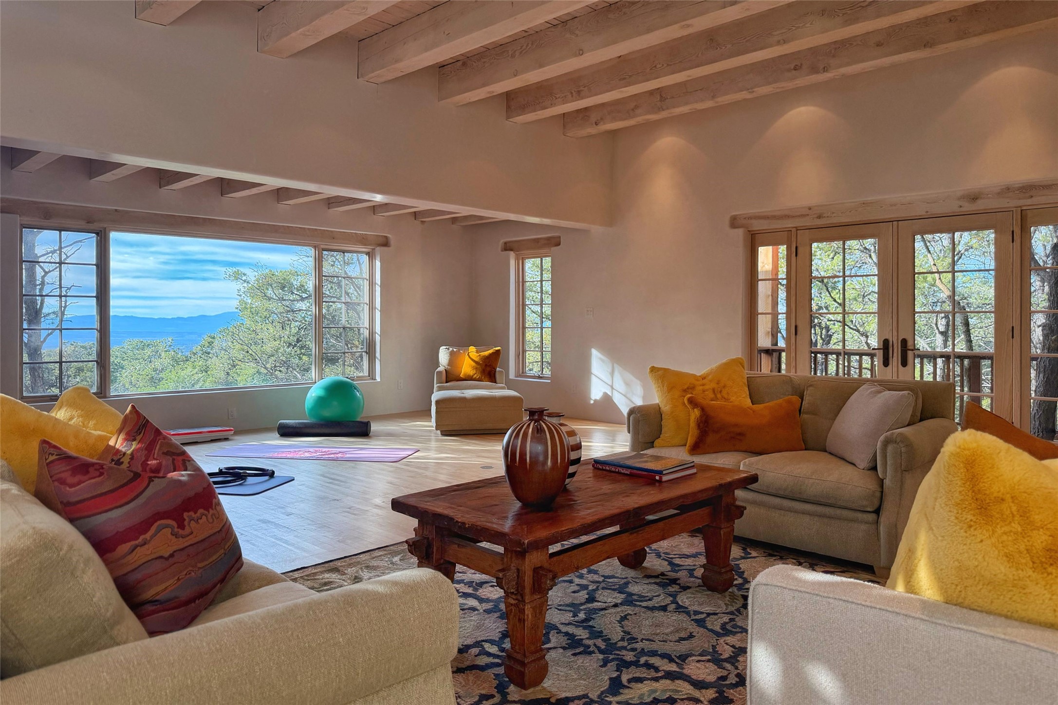 1424 & 1425 Old Sunset Trail