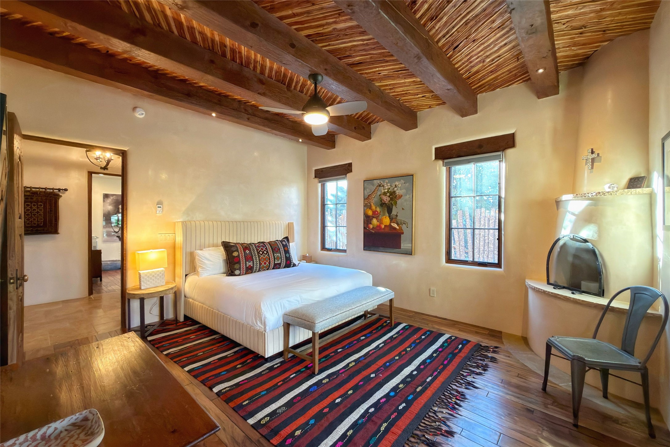 616 C E Alameda Street