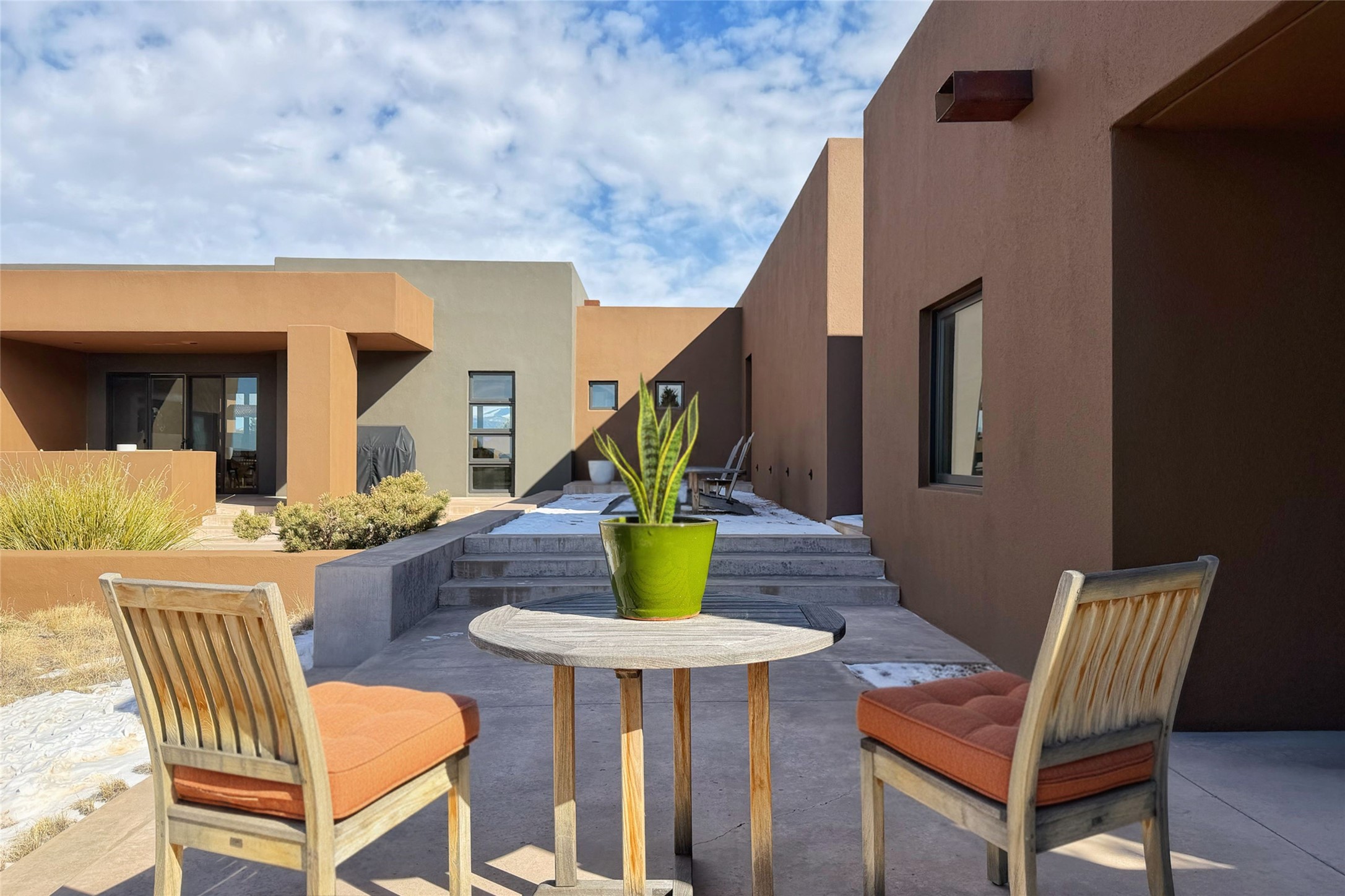 73 La Serena Trail