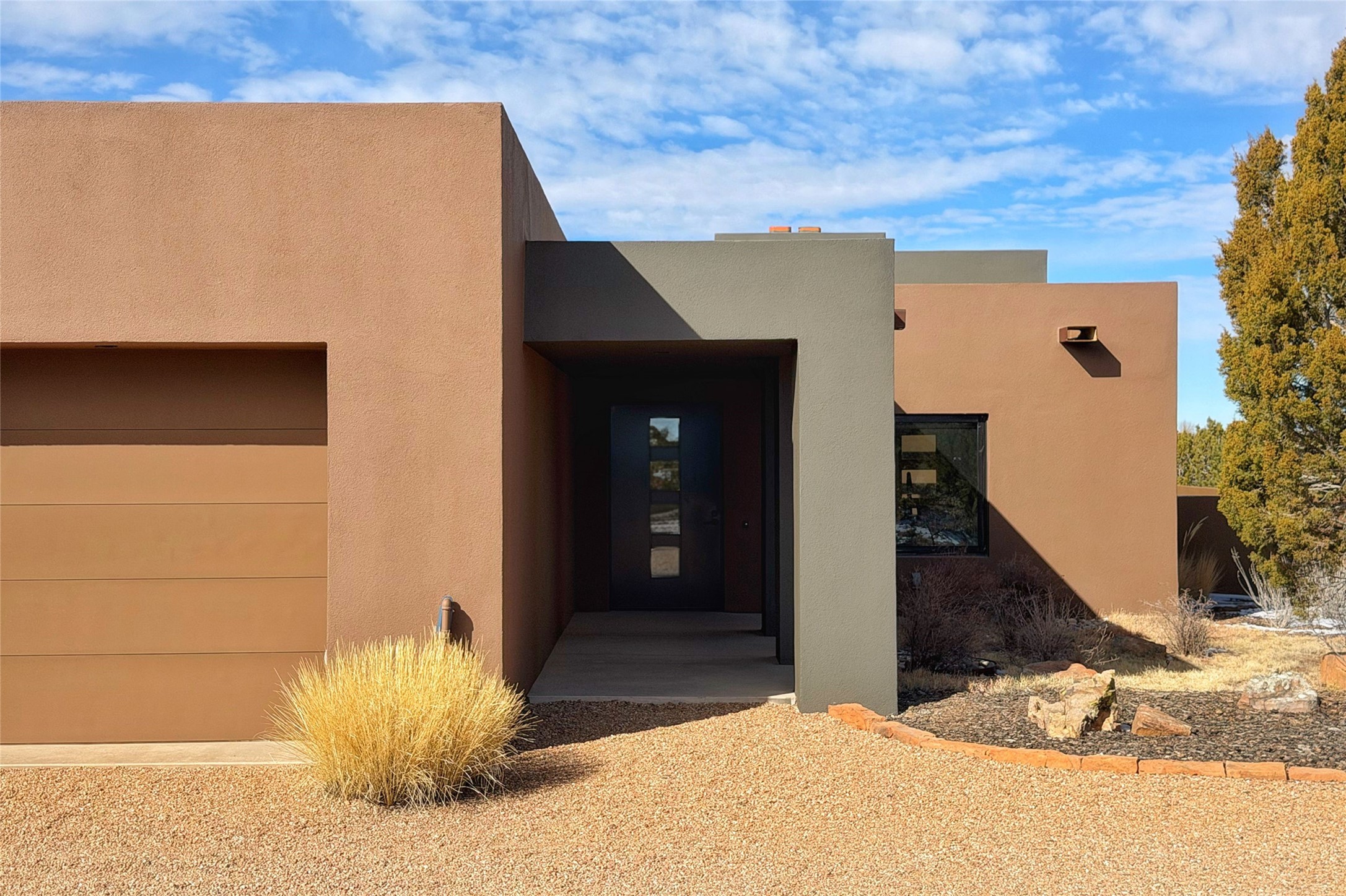 73 La Serena Trail