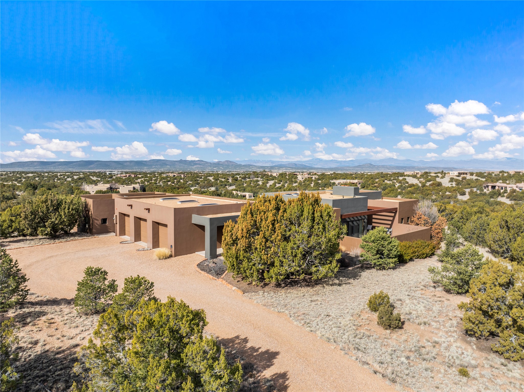 73 La Serena Trail