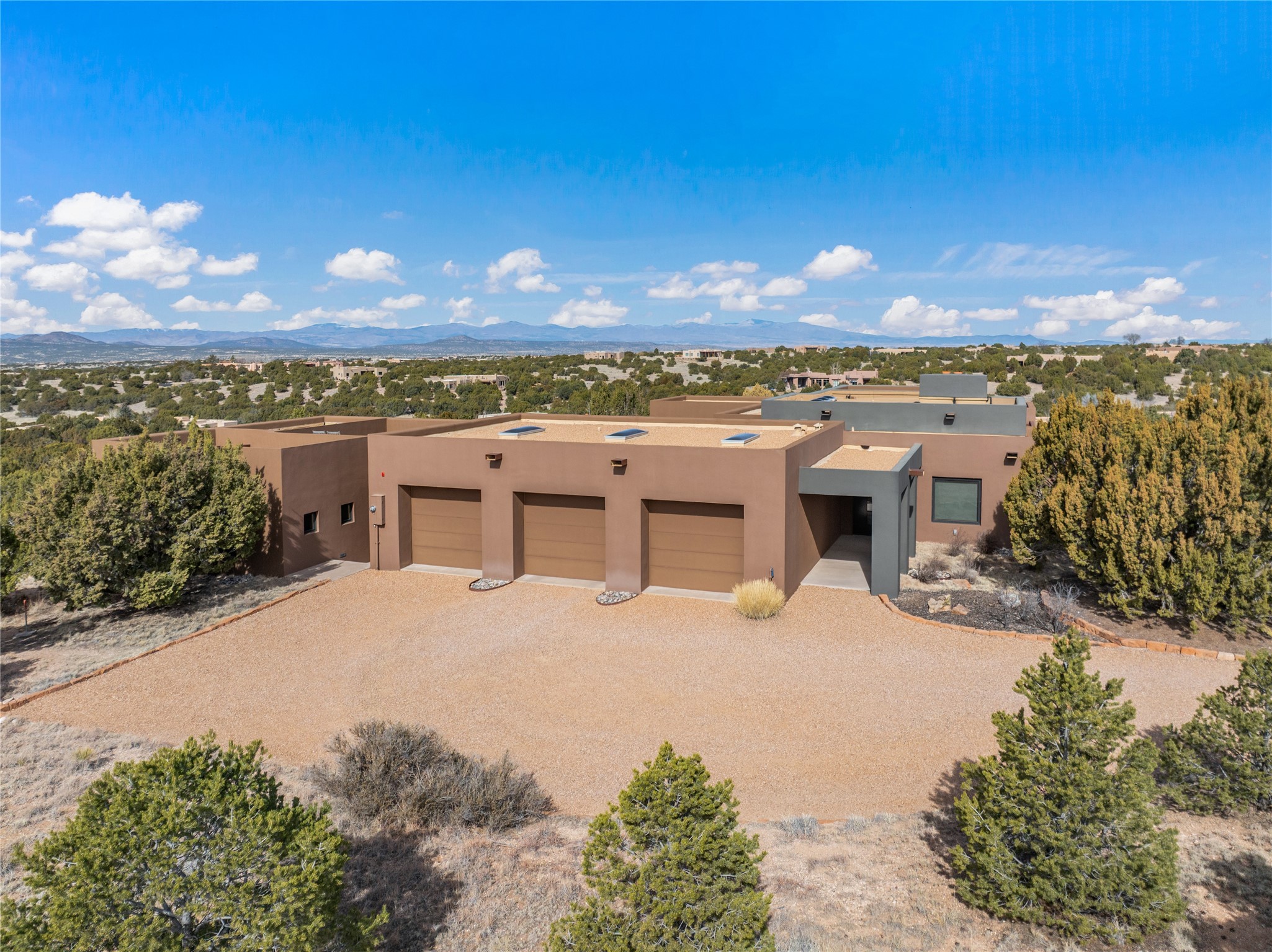 73 La Serena Trail