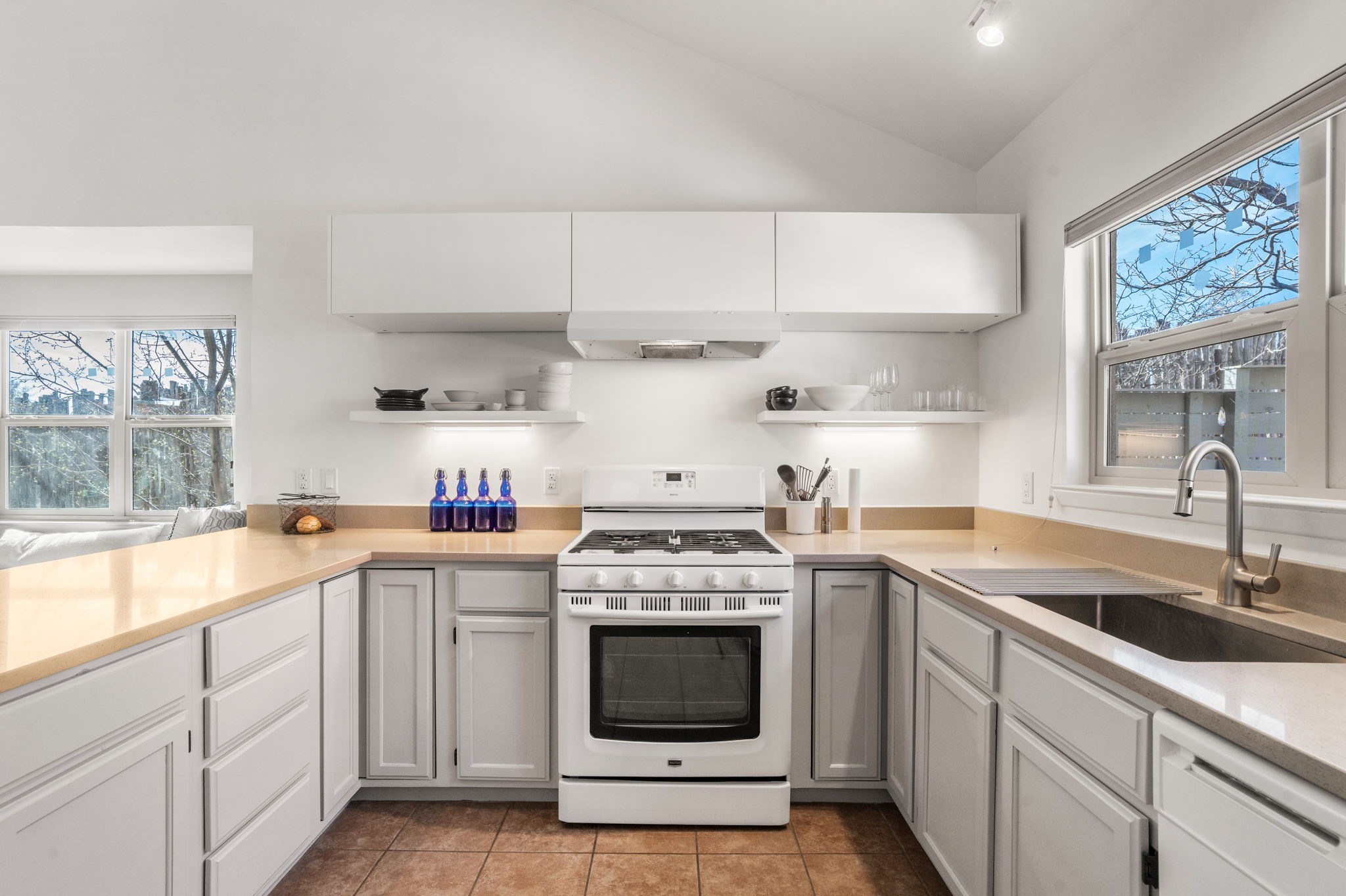 3466 Cerrillos Road L2