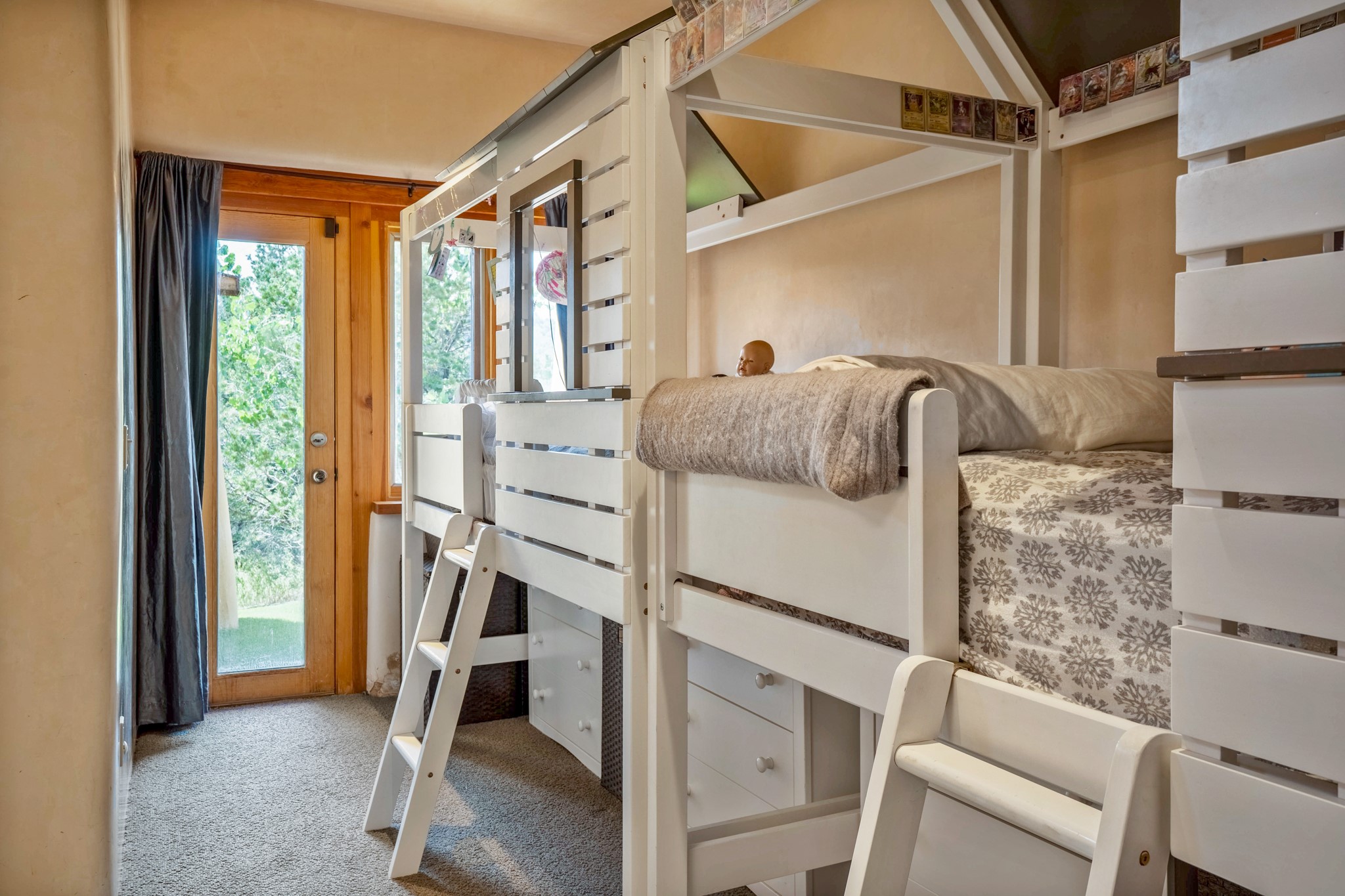 1564 Cerro Gordo Road