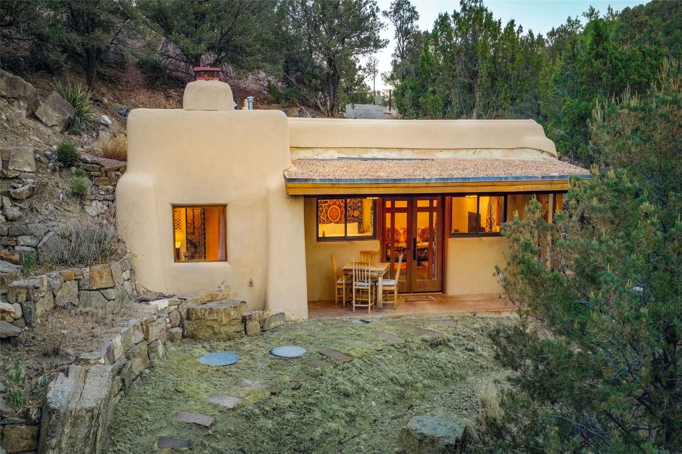 1564 Cerro Gordo Road
