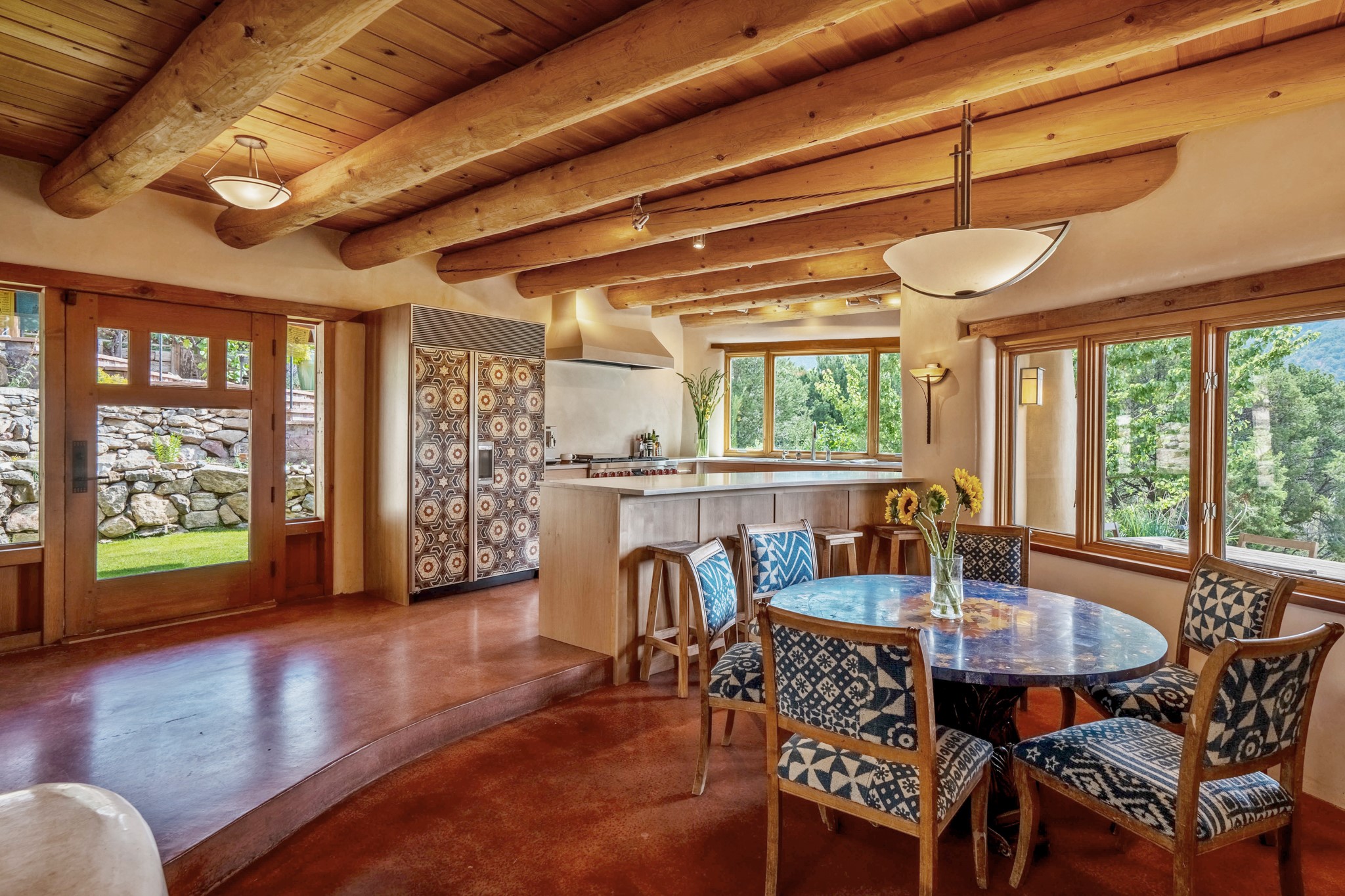 1564 Cerro Gordo Road