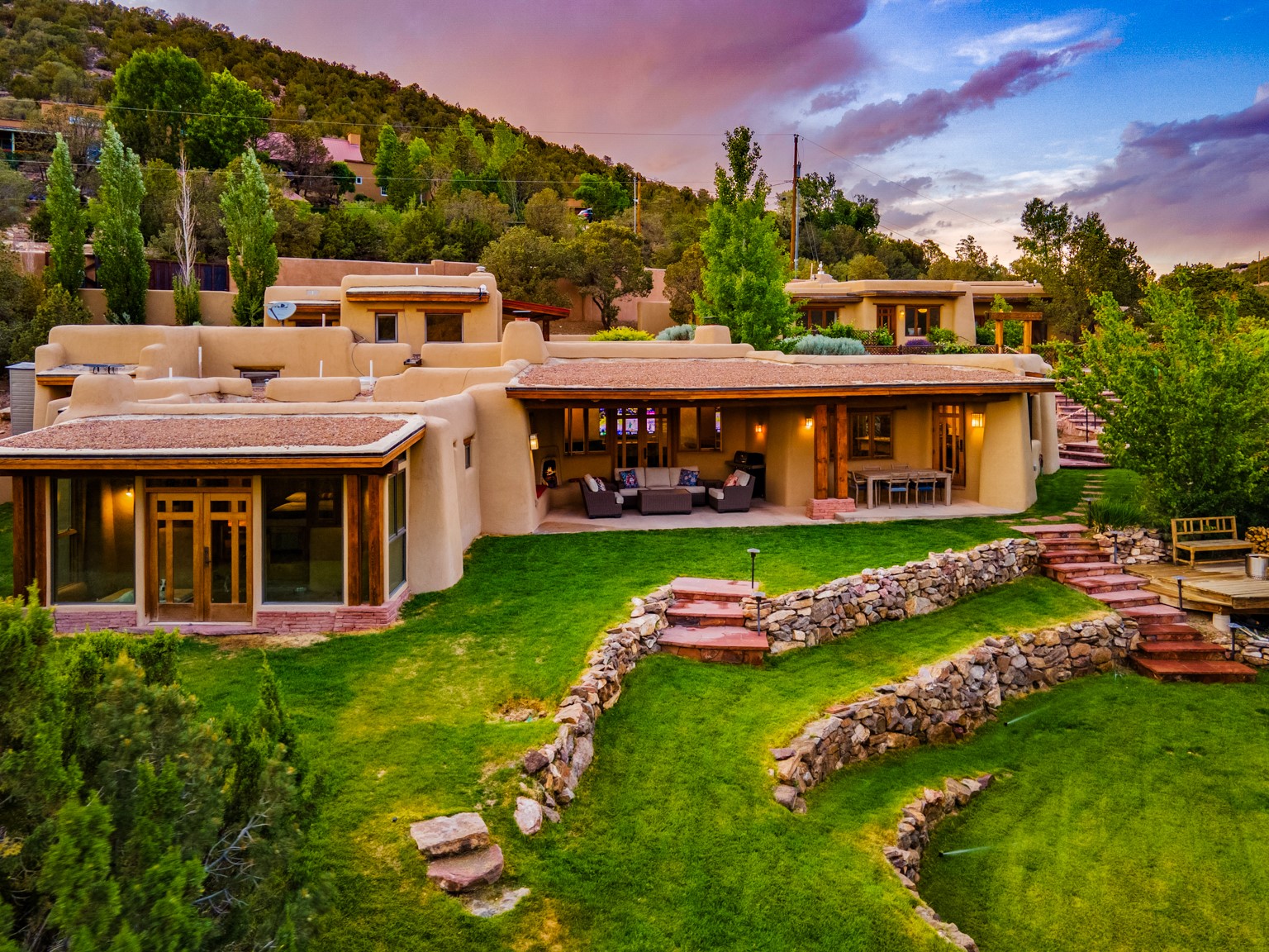 1564 Cerro Gordo Road