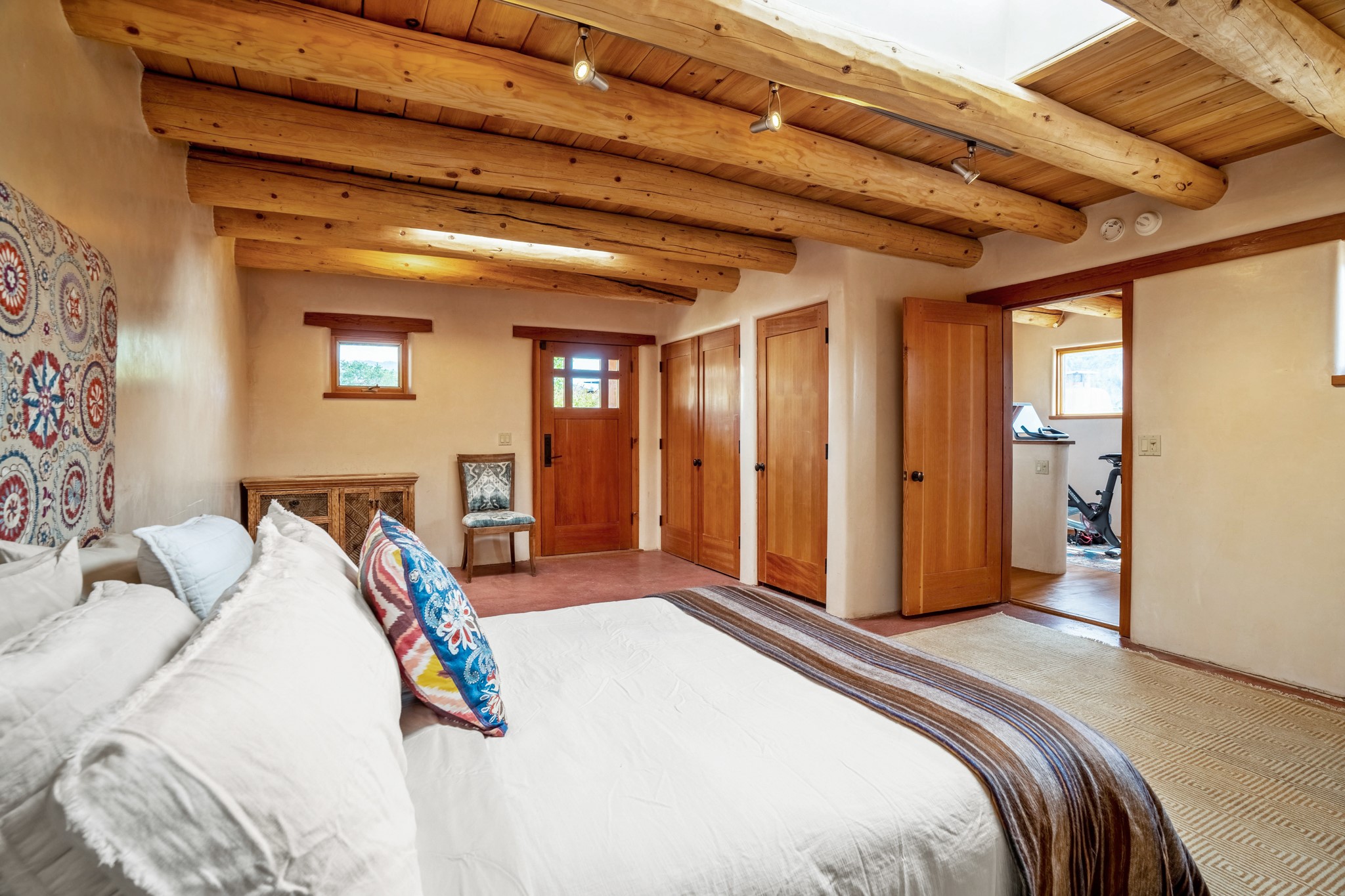 1564 Cerro Gordo Road