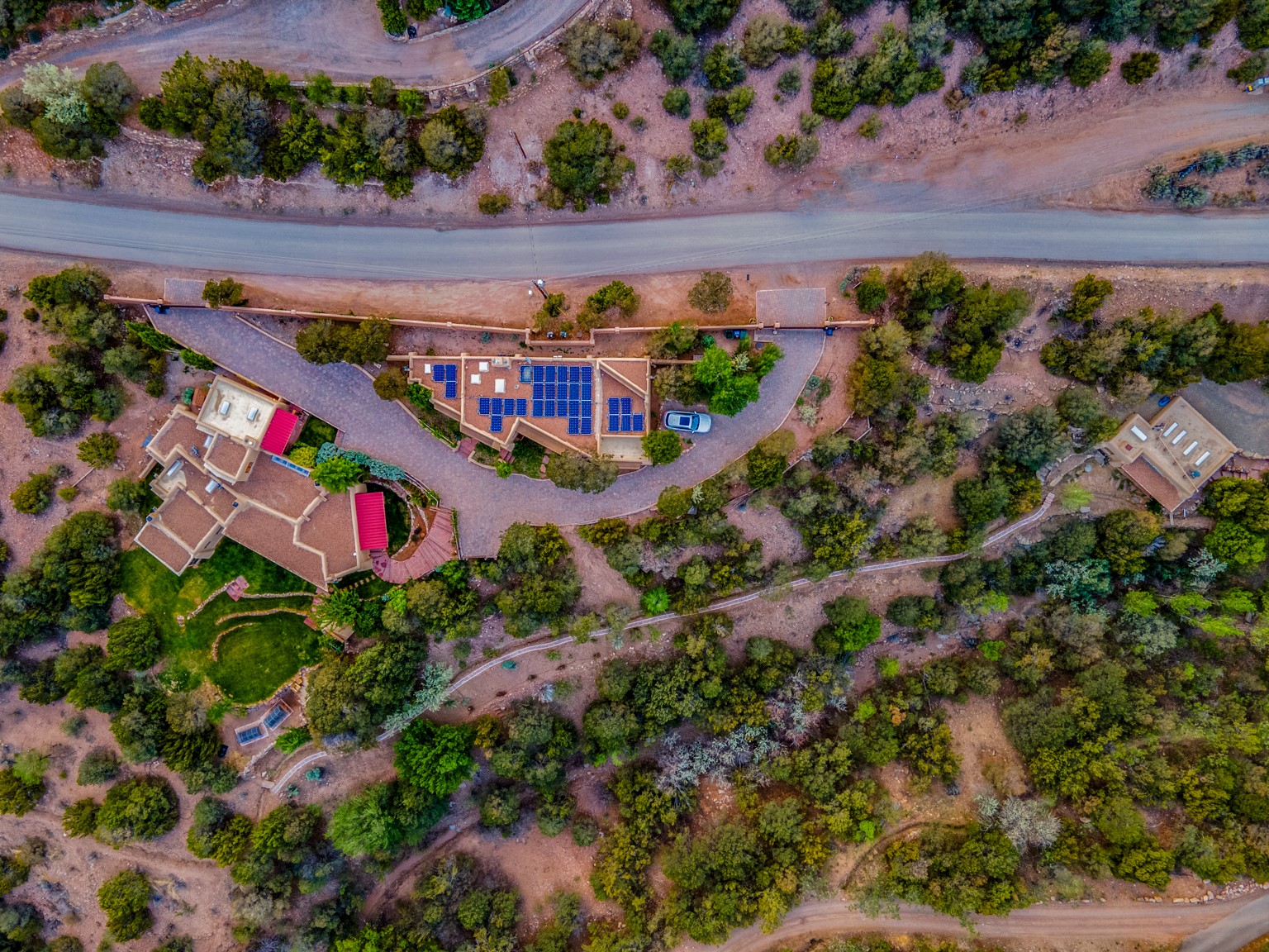 1564 Cerro Gordo Road