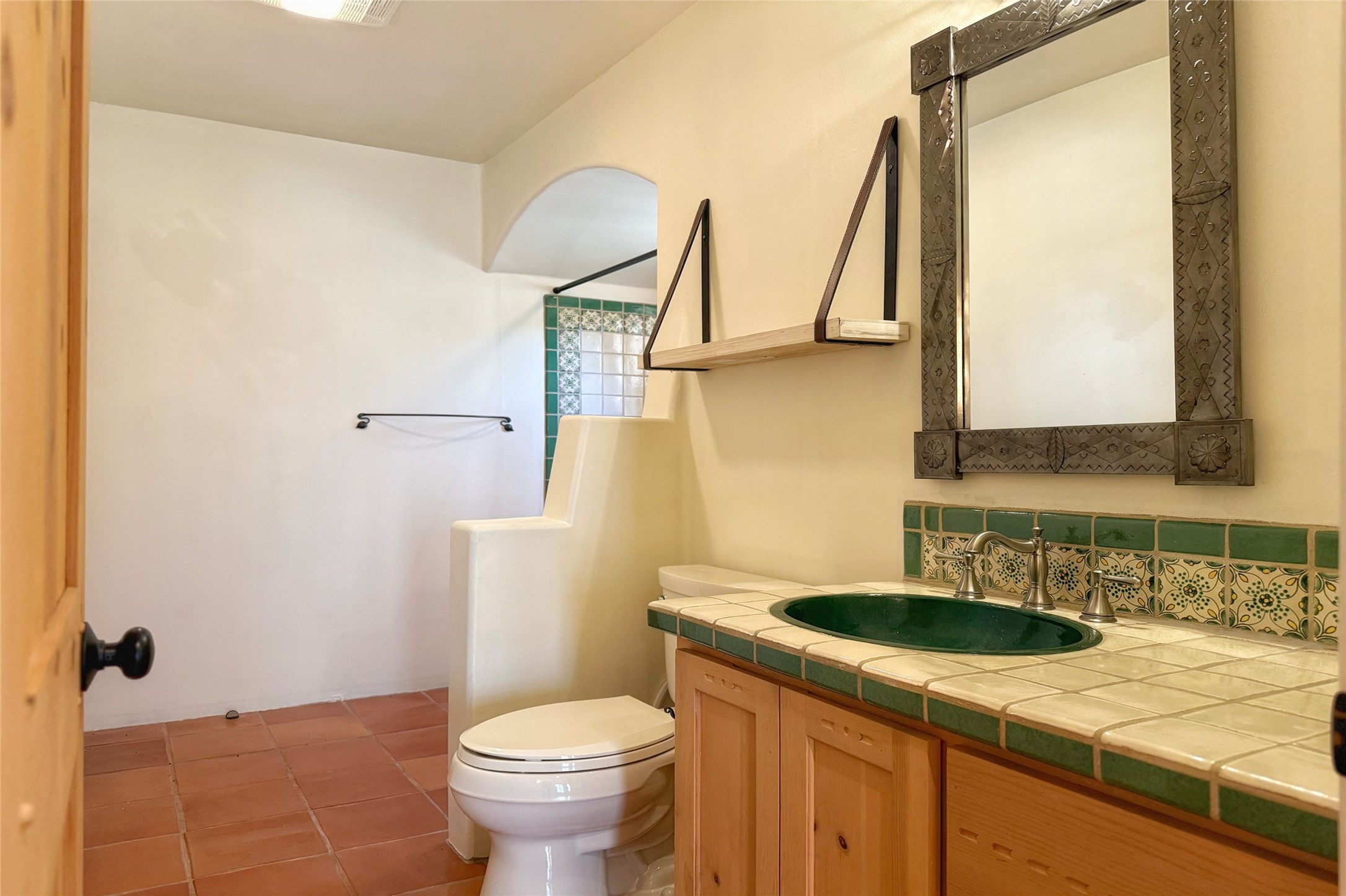 147 Gonzales Road 18