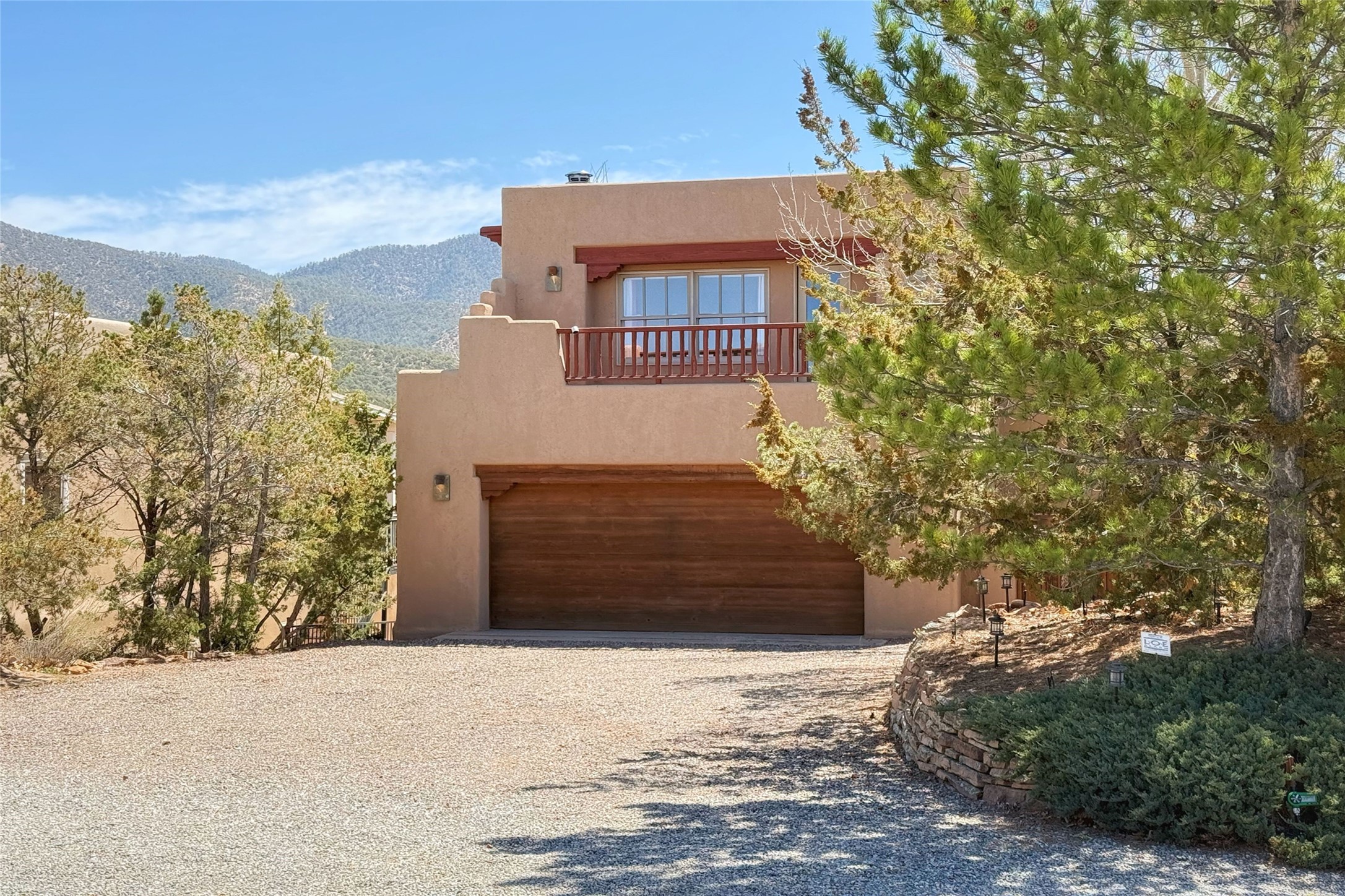 147 Gonzales Road 18