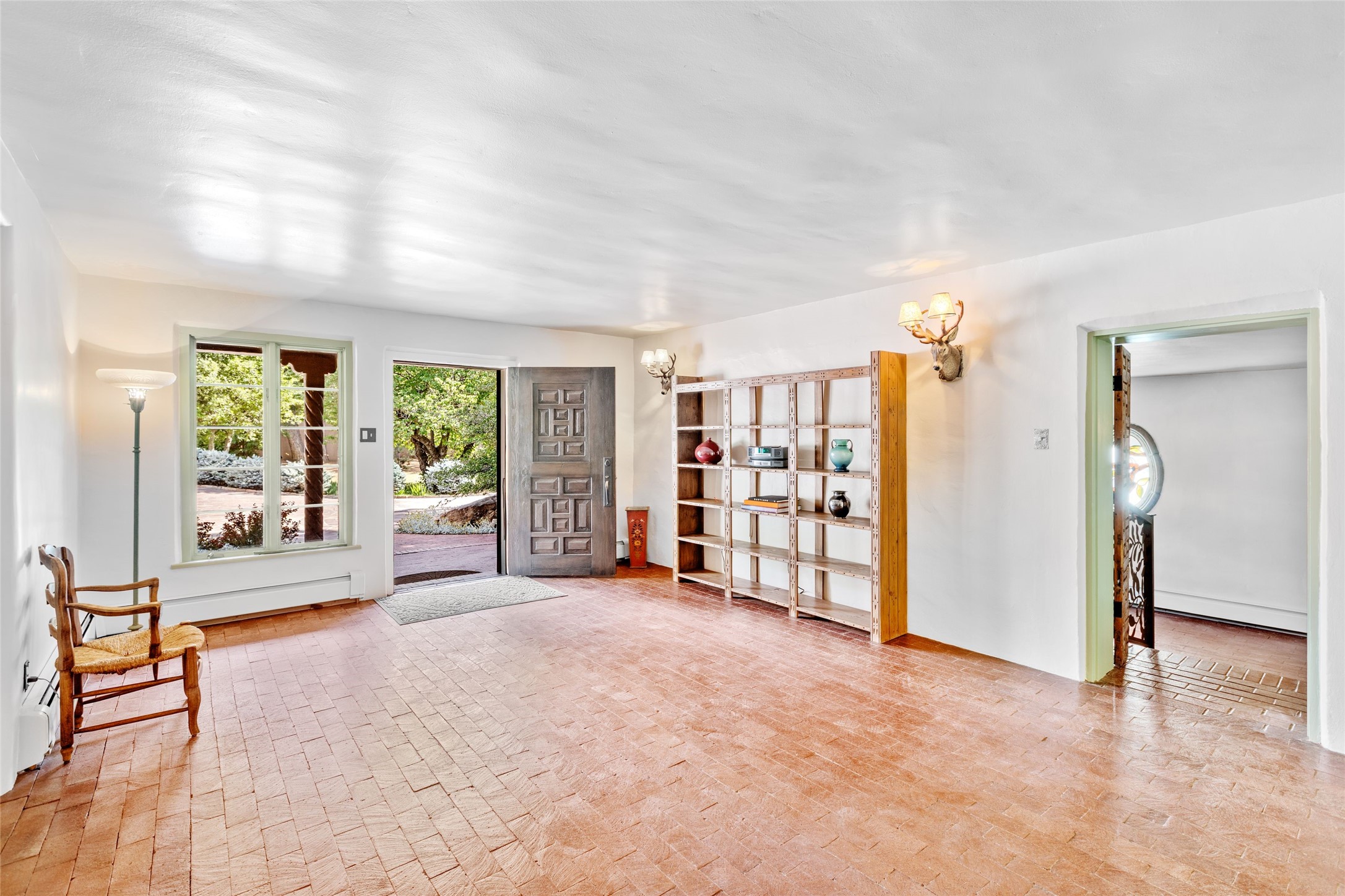 503 Camino Del Monte Sol